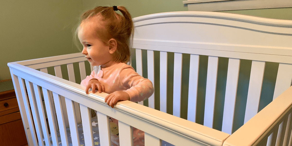 Delta Emery Crib Convertible Crib That Fits Newborns and Toddlers