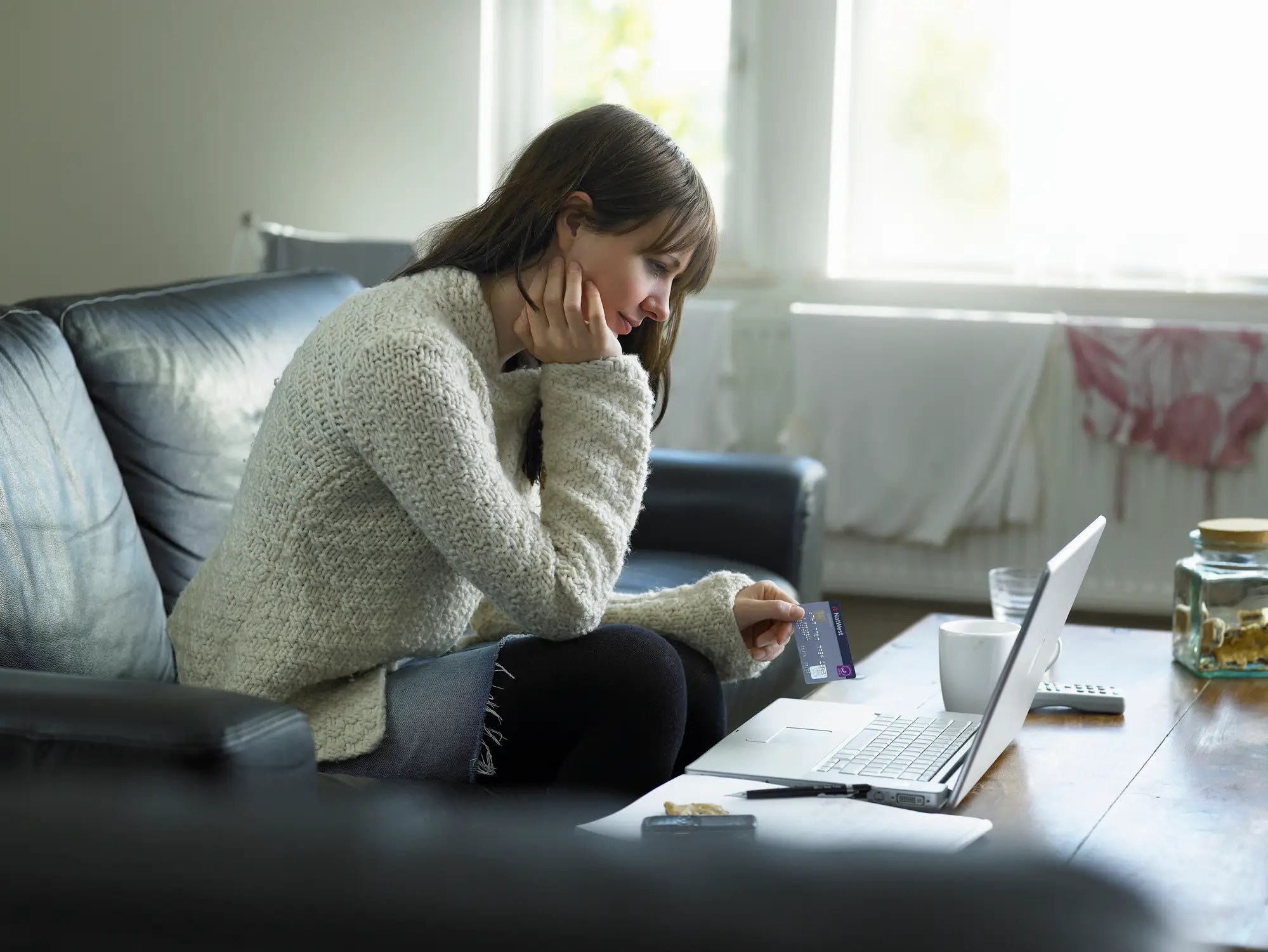 How Retailers Can Make Online Shopping Accessible to Visually Impaired