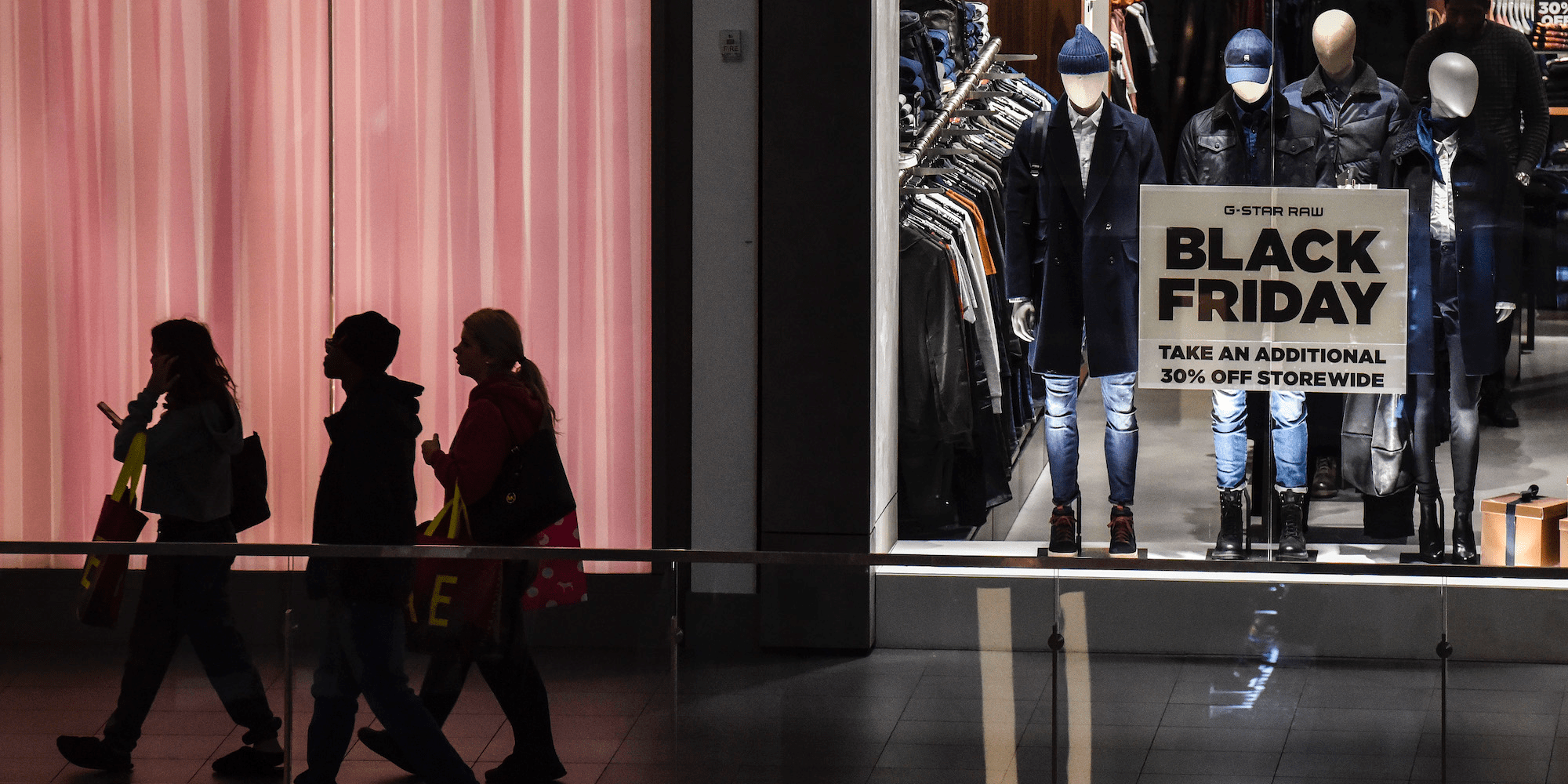 Black Friday Shopping Was Best at Bloomingdales, Worst at Sears