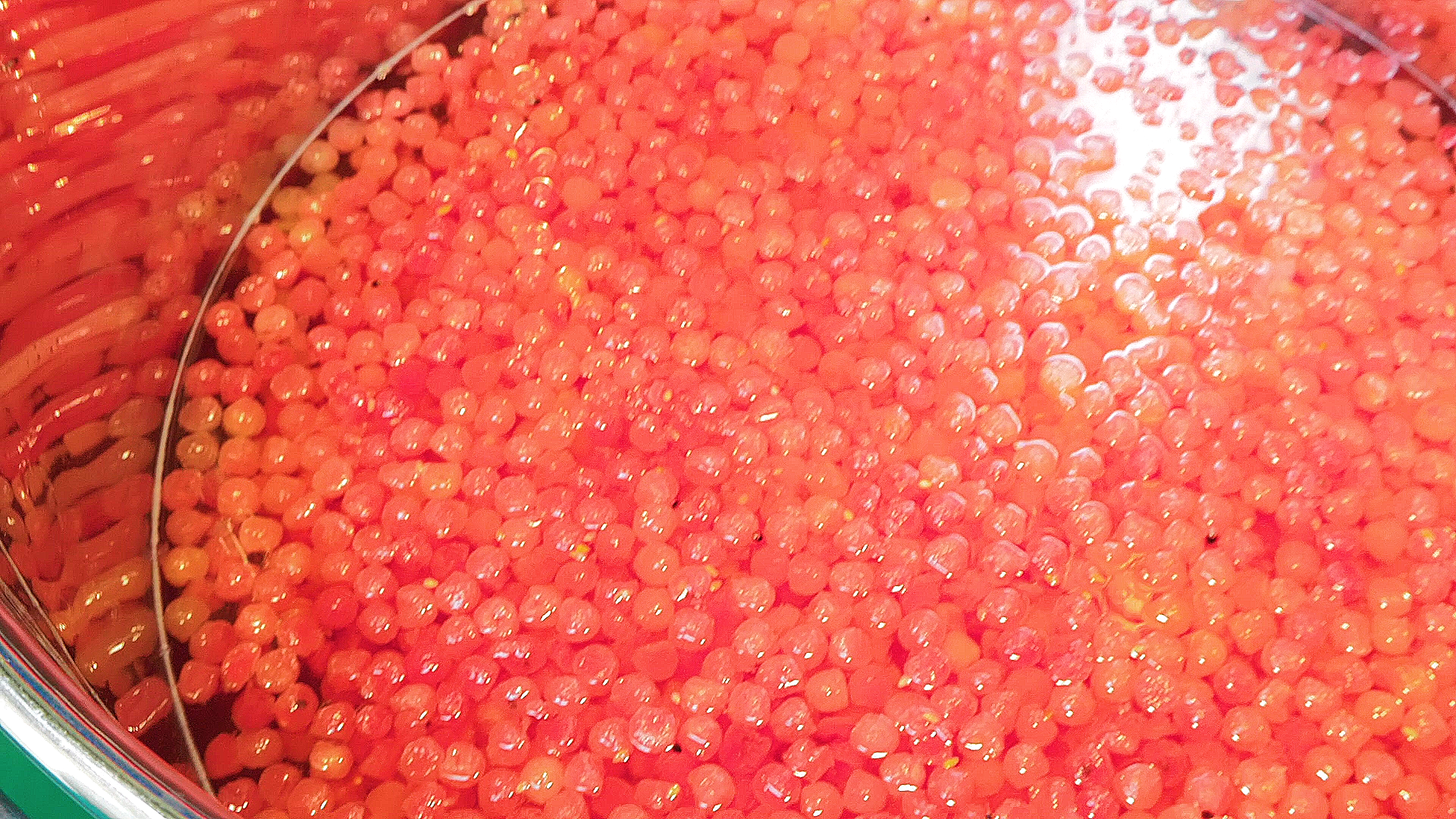 You Can Make Glow in the Dark Frosting With One Simple Ingredient