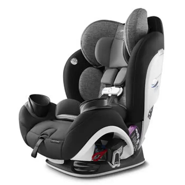 Evenflo Gold EveryStage Convertible Car Seat Is Easy to Install