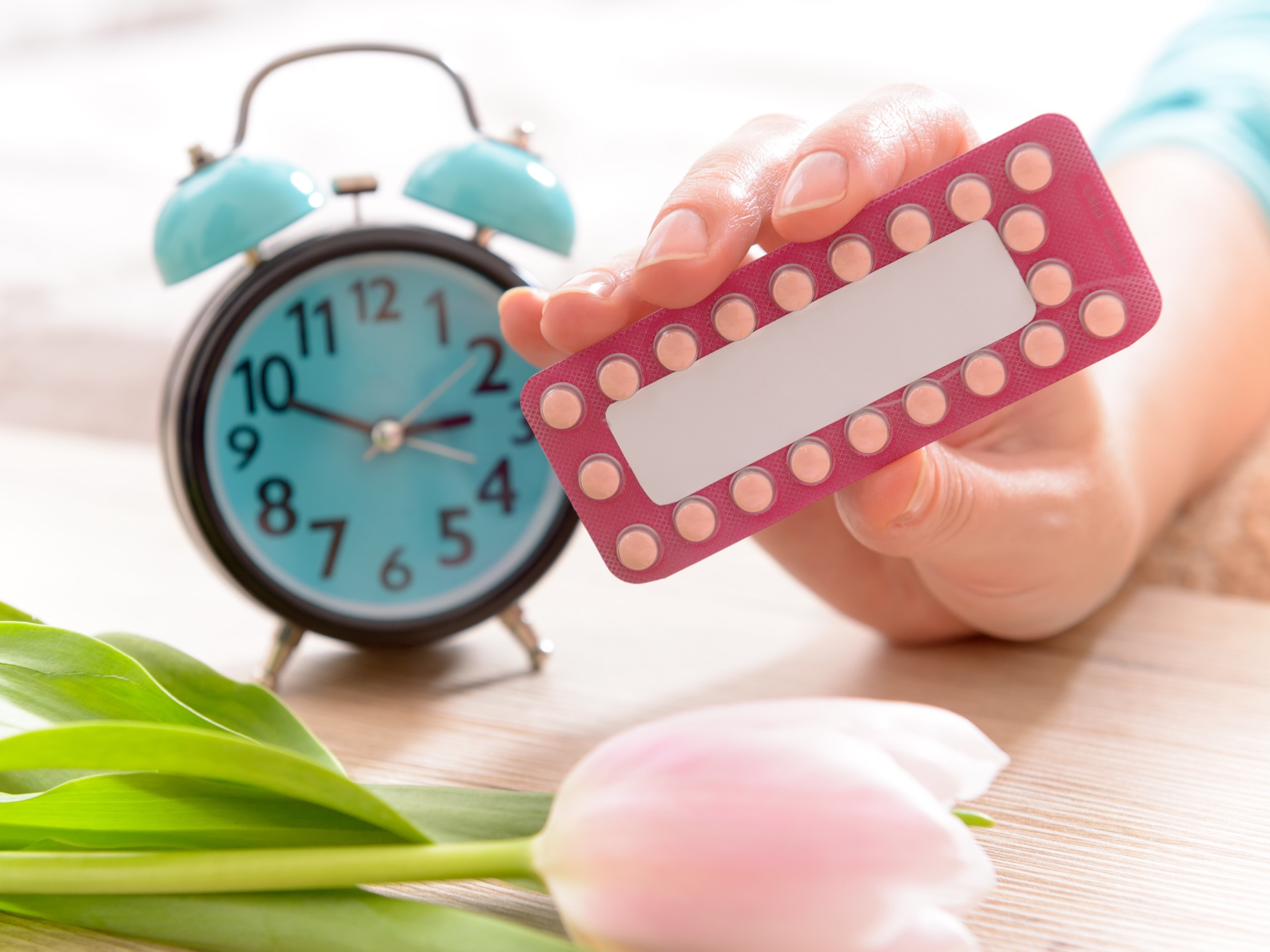 How you can change the time you take your birth control, for each pill type