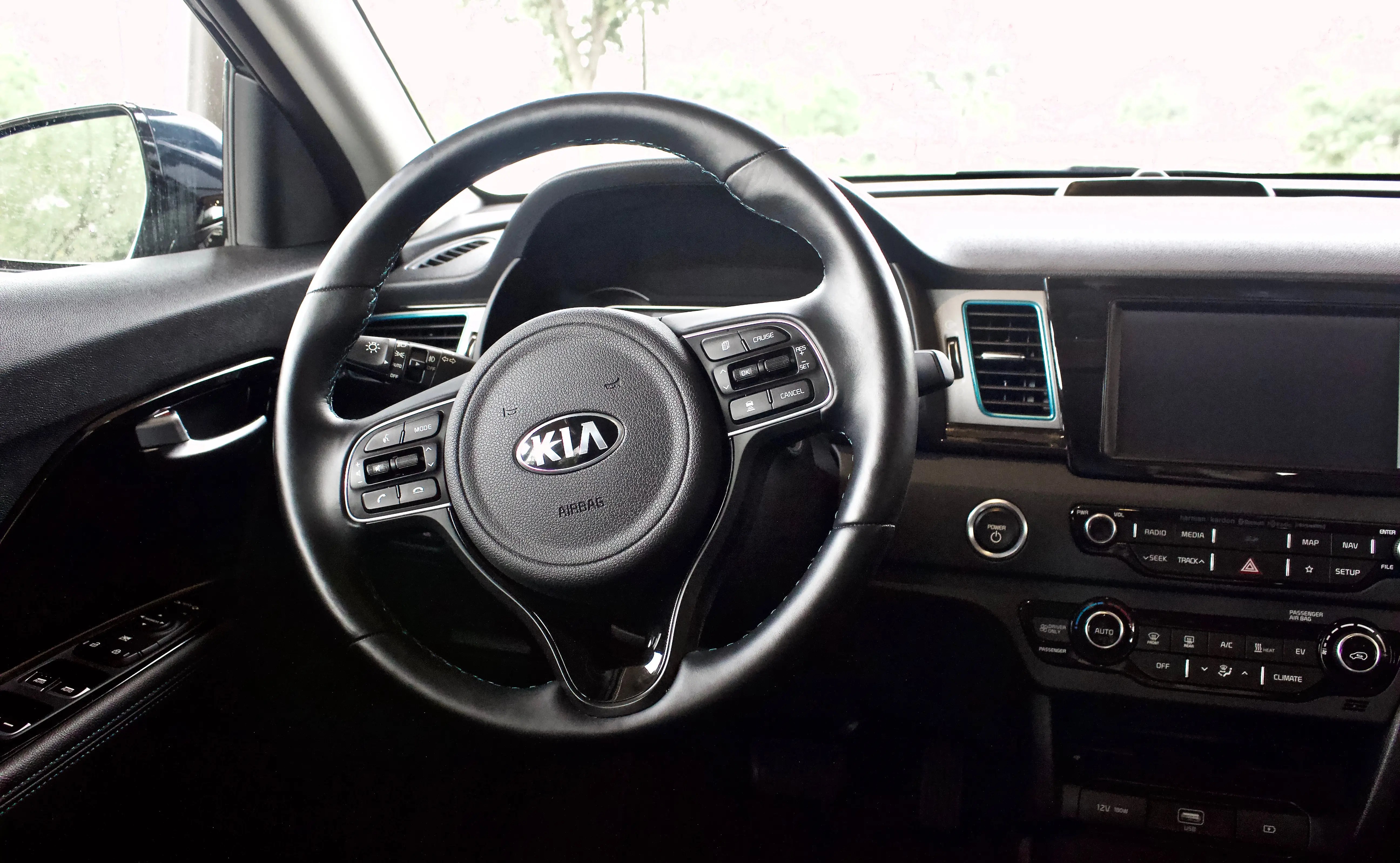 Download 2019 Kia Niro 12V Battery Location PNG