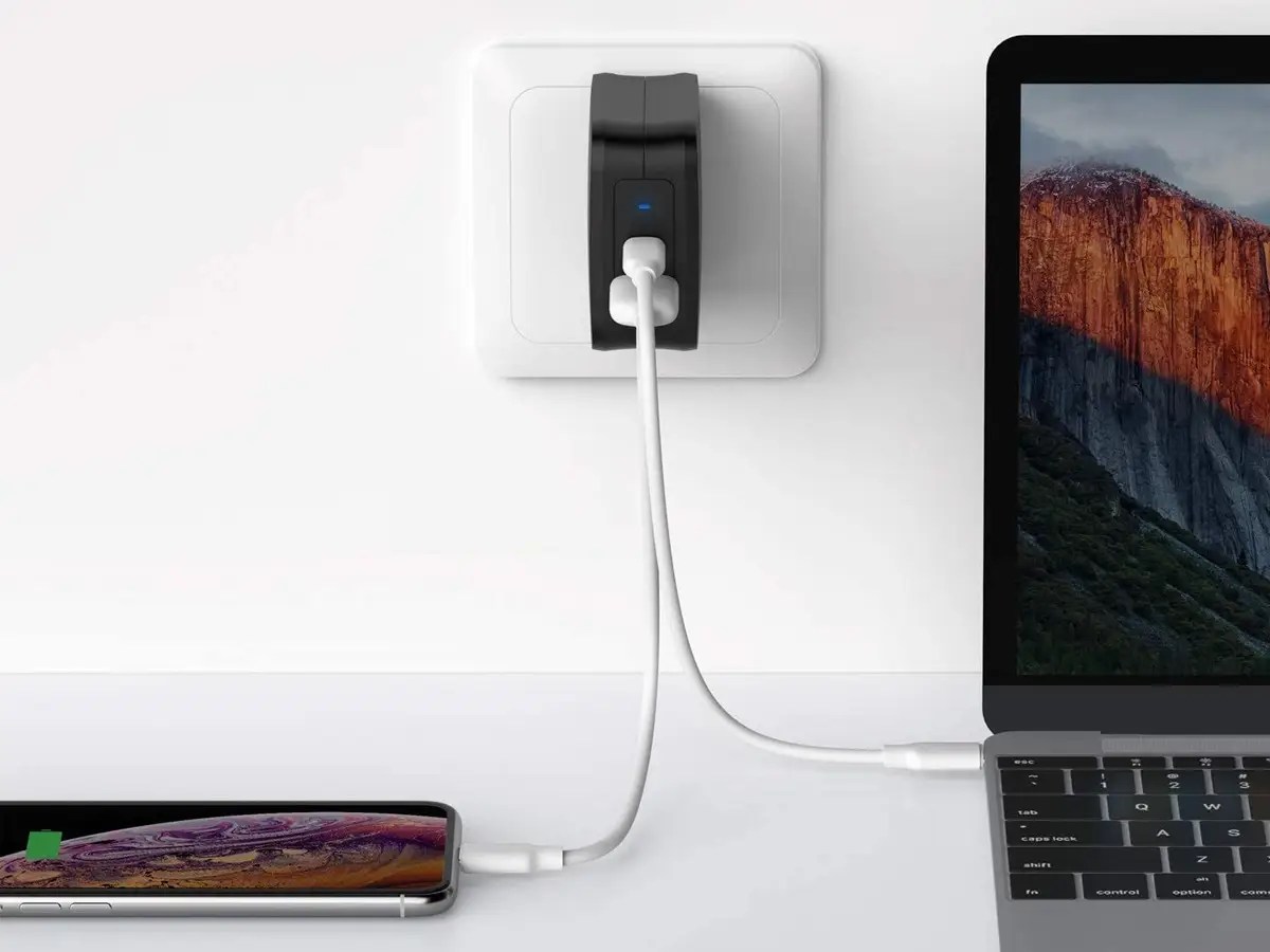 The best smartphone chargers stips