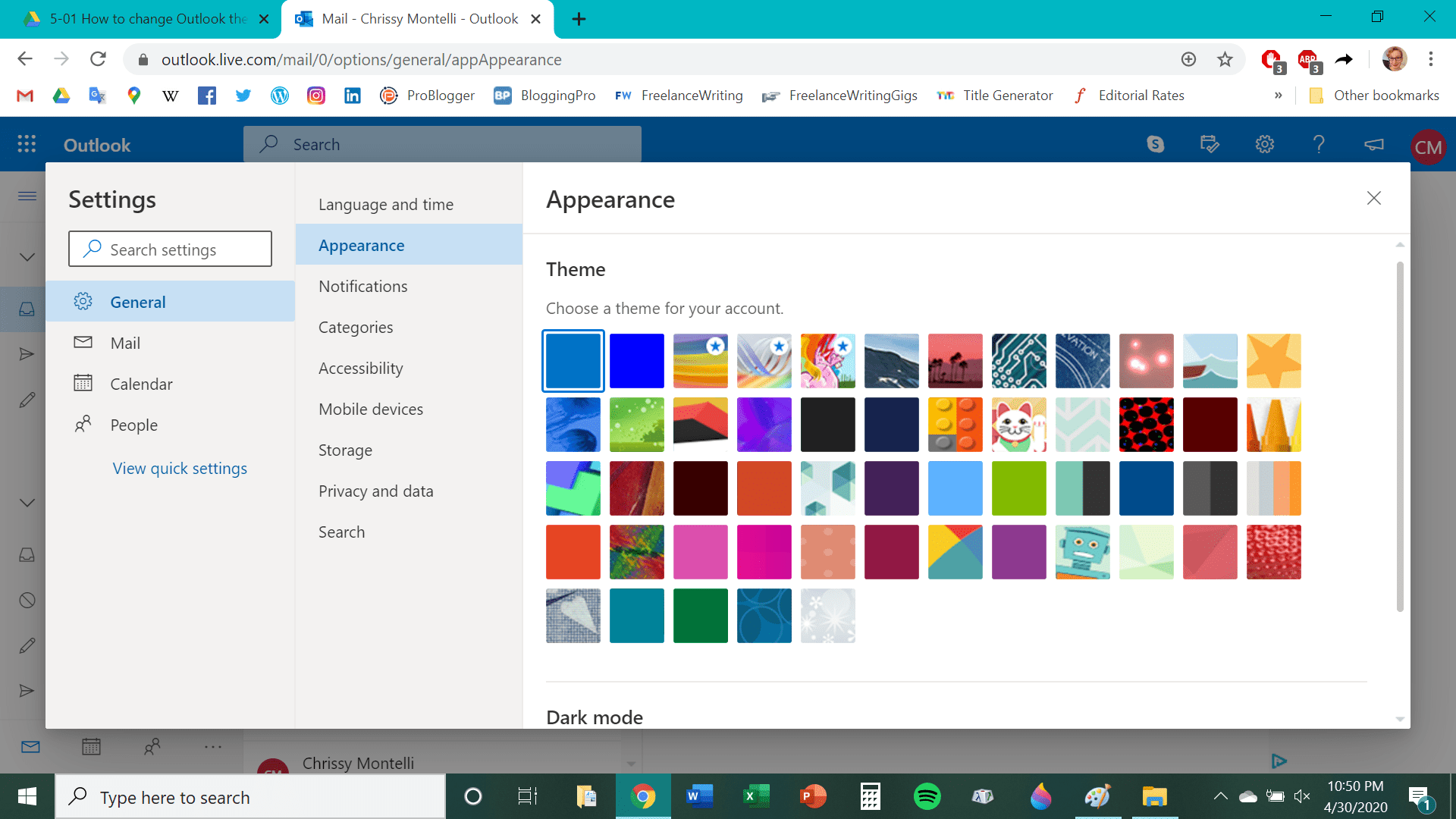 How to change your Microsoft Outlook theme to stylize your inbox or