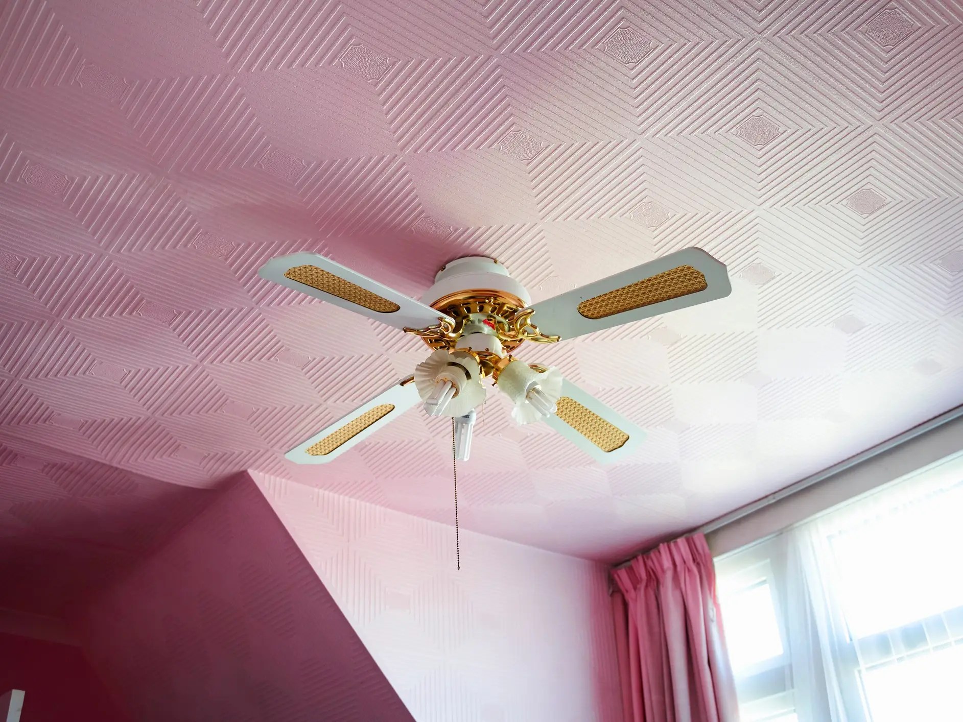 How to cool down a room with fans if you don't have AC Business Insider