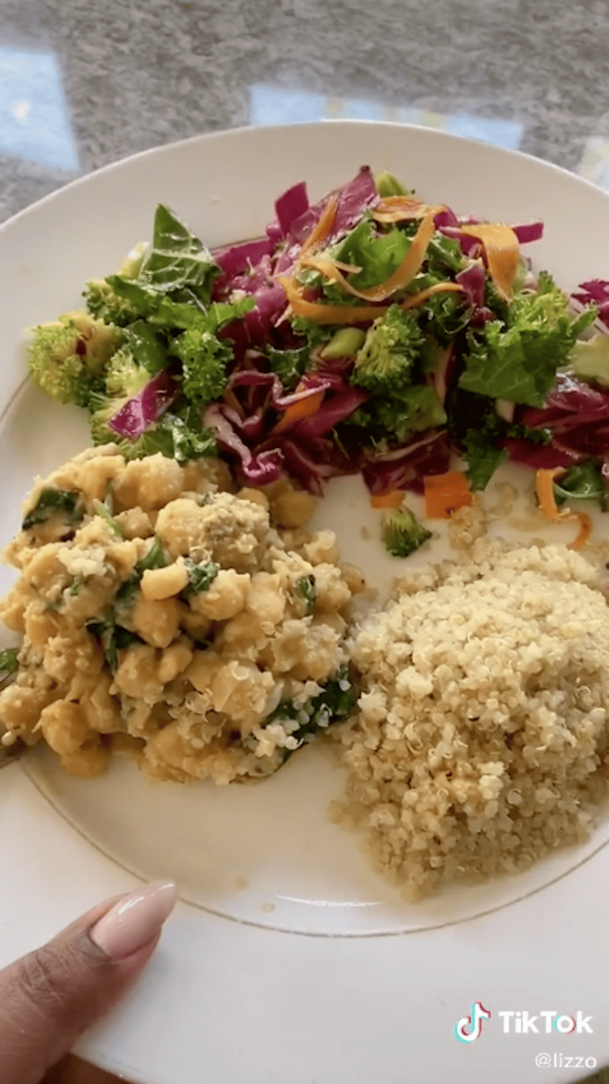 Lizzo Just Went Totally Vegan, Here’s What She Eats In A Day BEAUTYLEEBAR