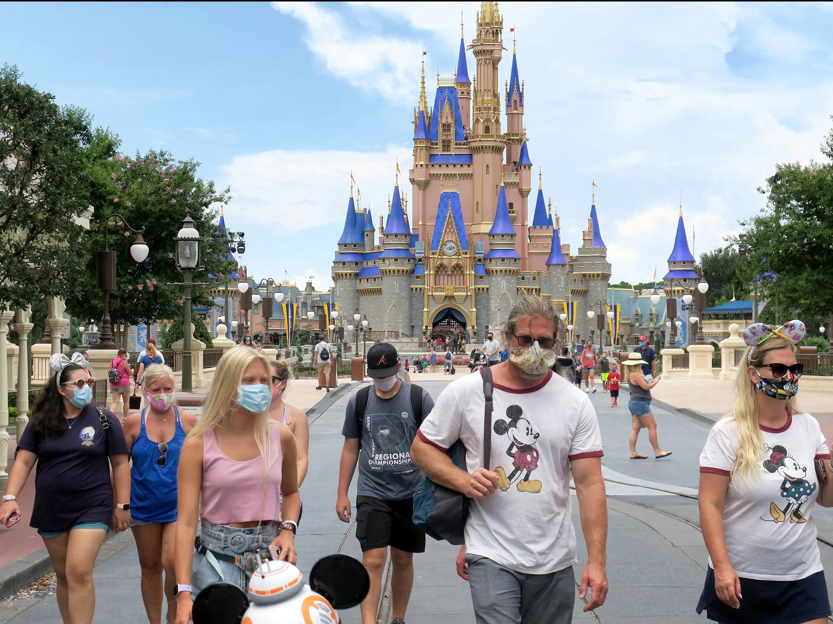 Current Location To Disney World Photos Show Disney World In Orlando On Reopening Day