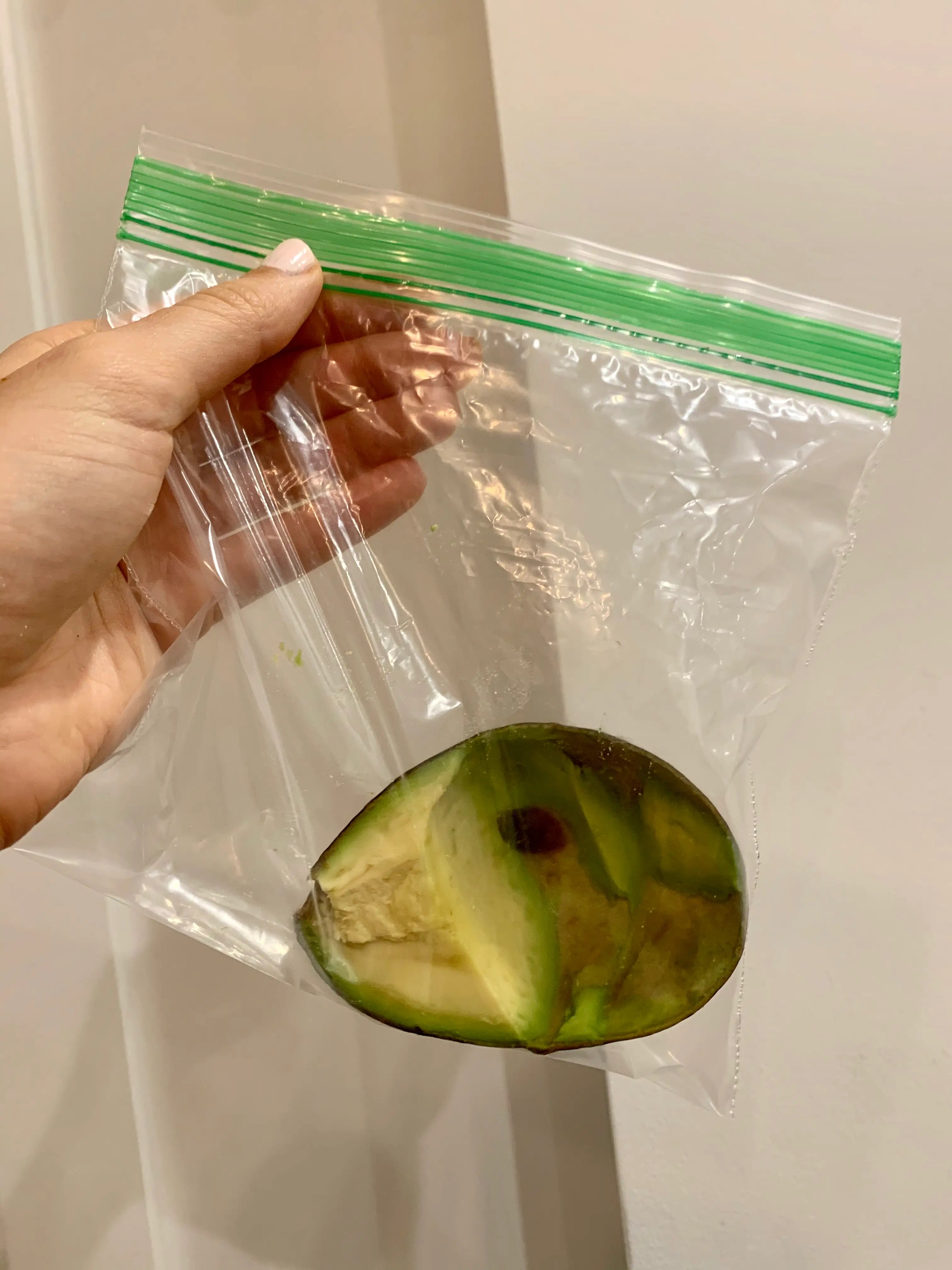TikTok avocado storage hack kept the fruit green for 24 hours Insider