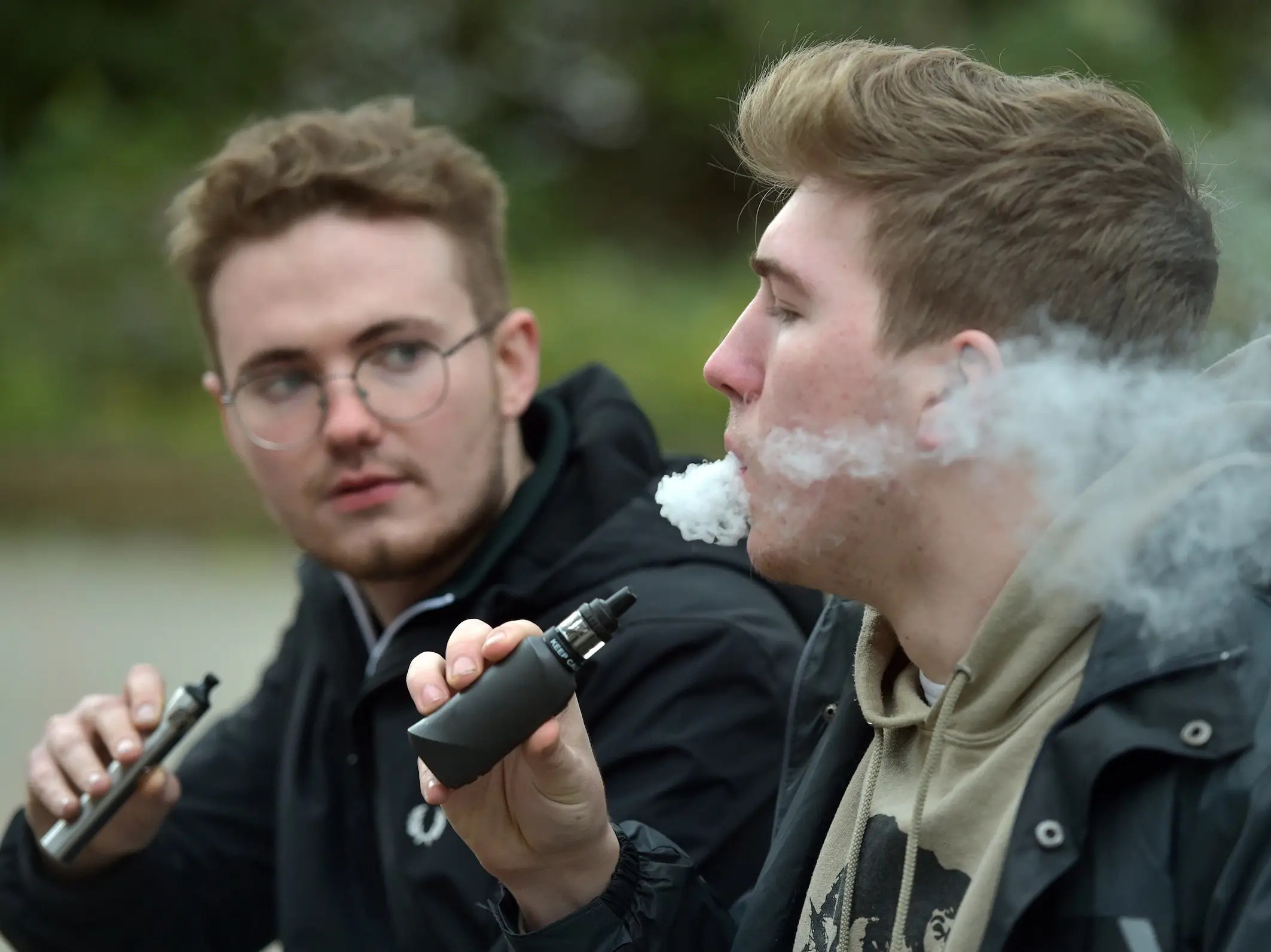 Vaping Teens, Young Adults 57 Times As Likely to Get COVID19 Study Business Insider