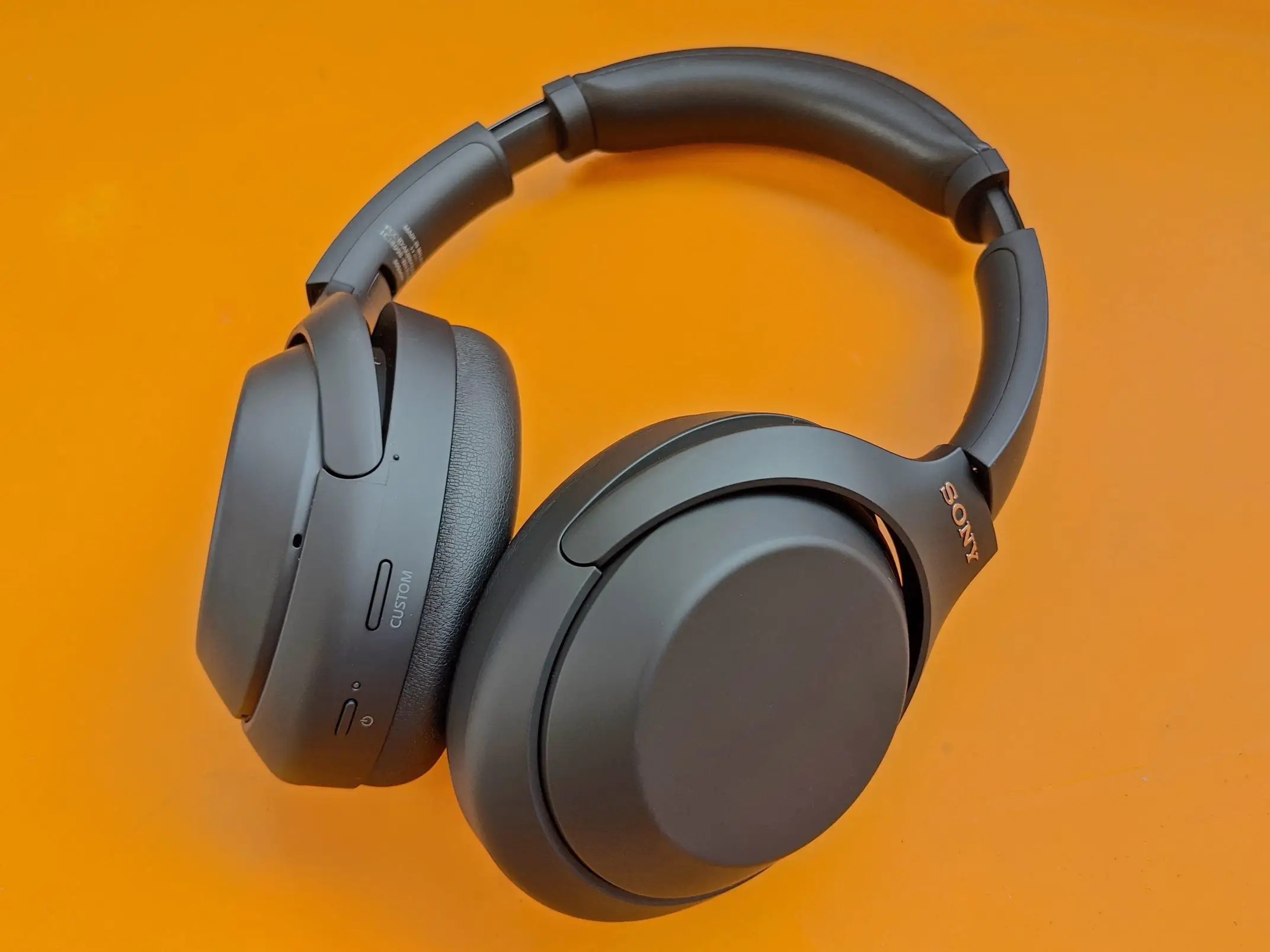 The 5 best overear headphones in 2021 LaptrinhX