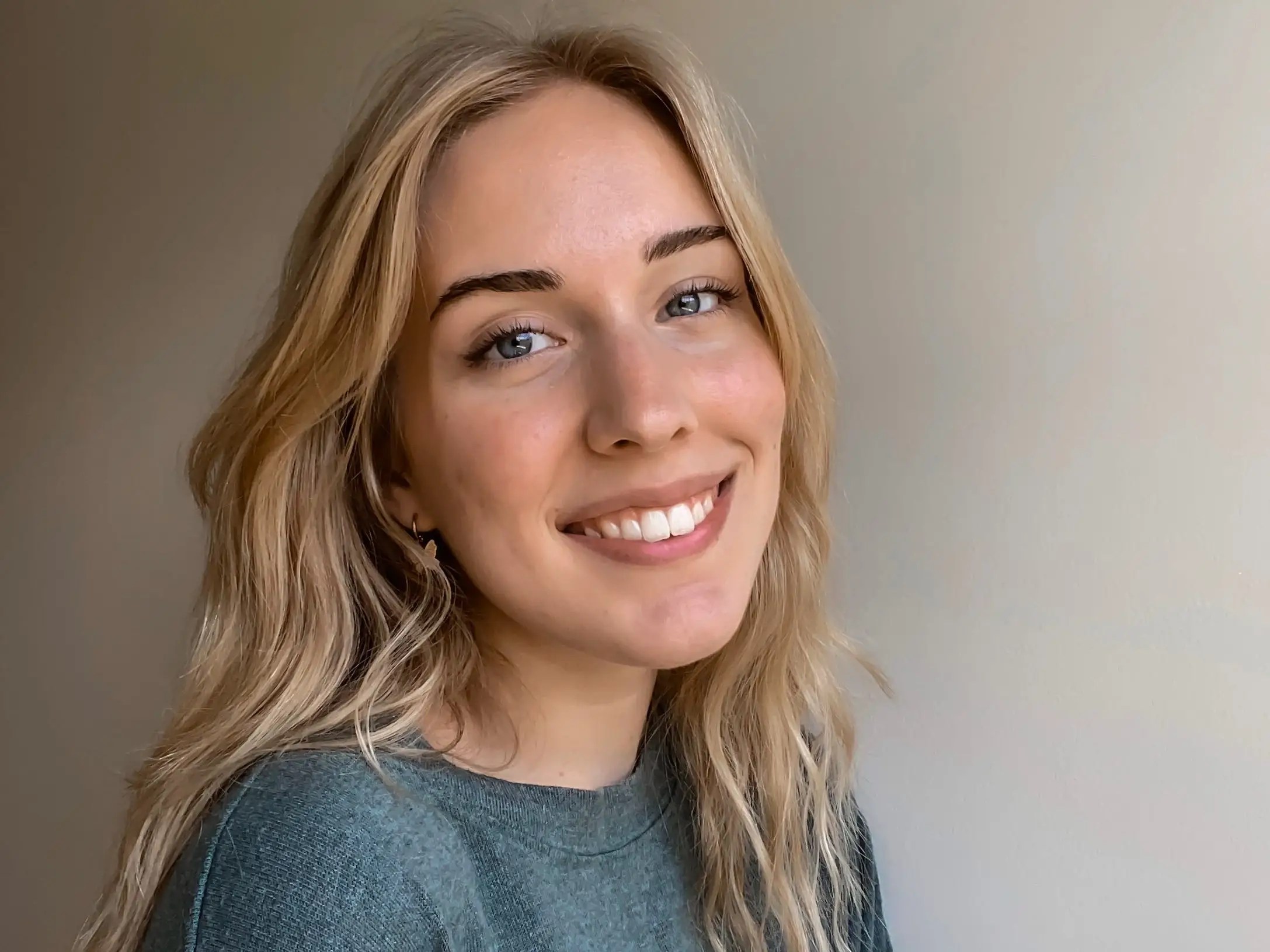 How to Start a Side Hustle Selling Thrift Clothing on Instagram