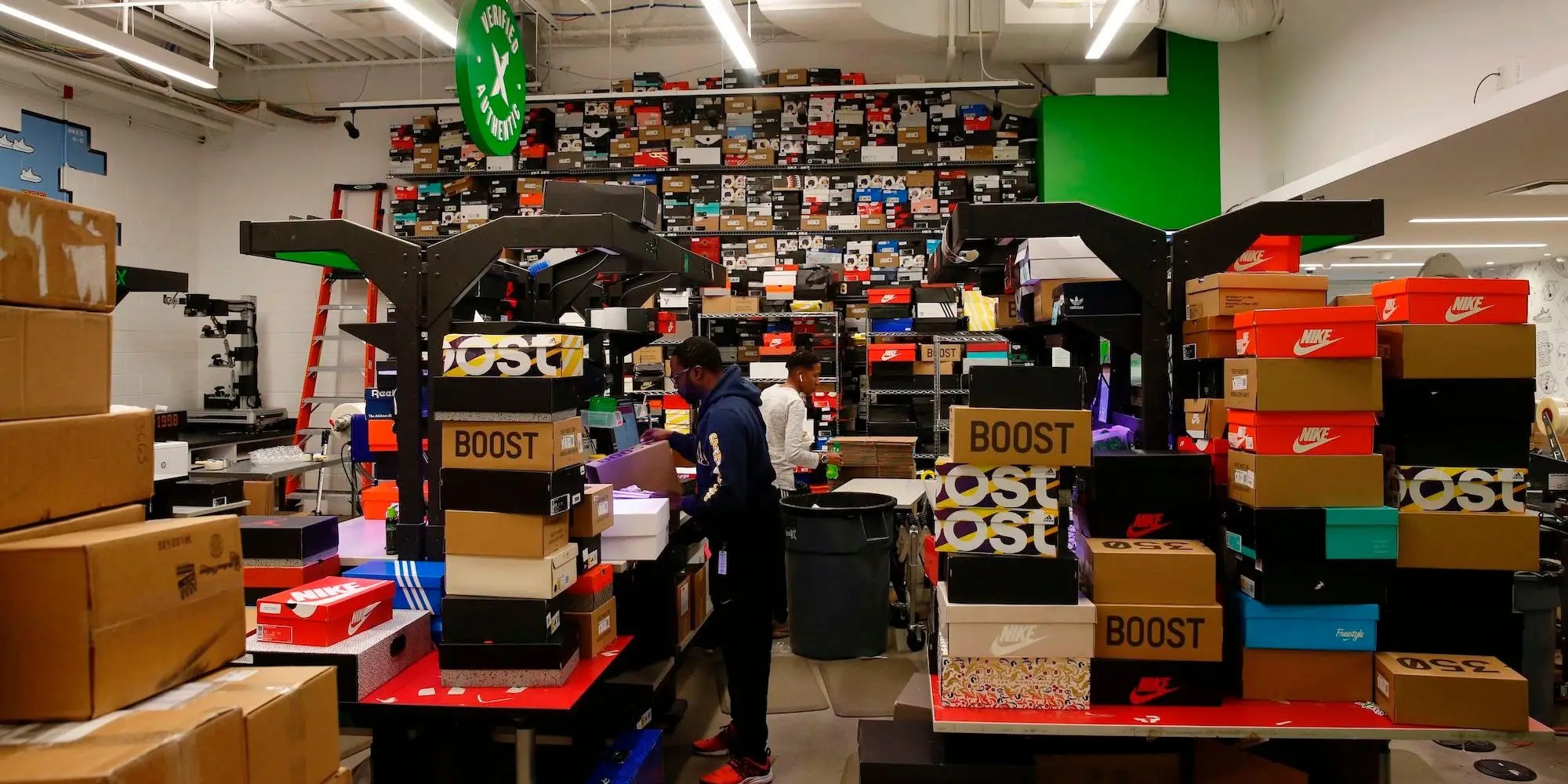 StockX Experiencing Major Delays in Sneaker Shipments and Payouts