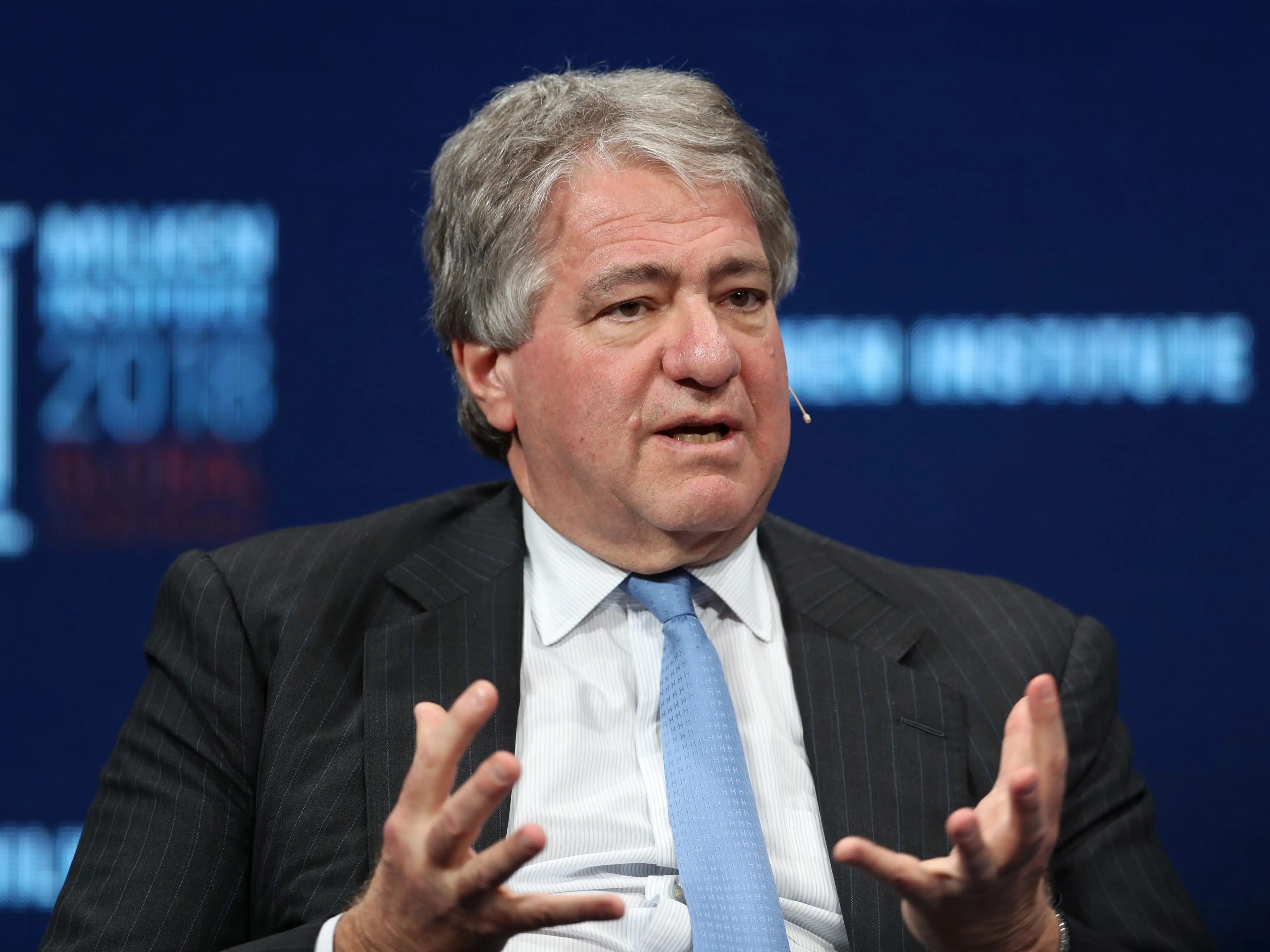 Apollo CEO Leon Black to Resign; Probe Finds 158M in Epstein Payments