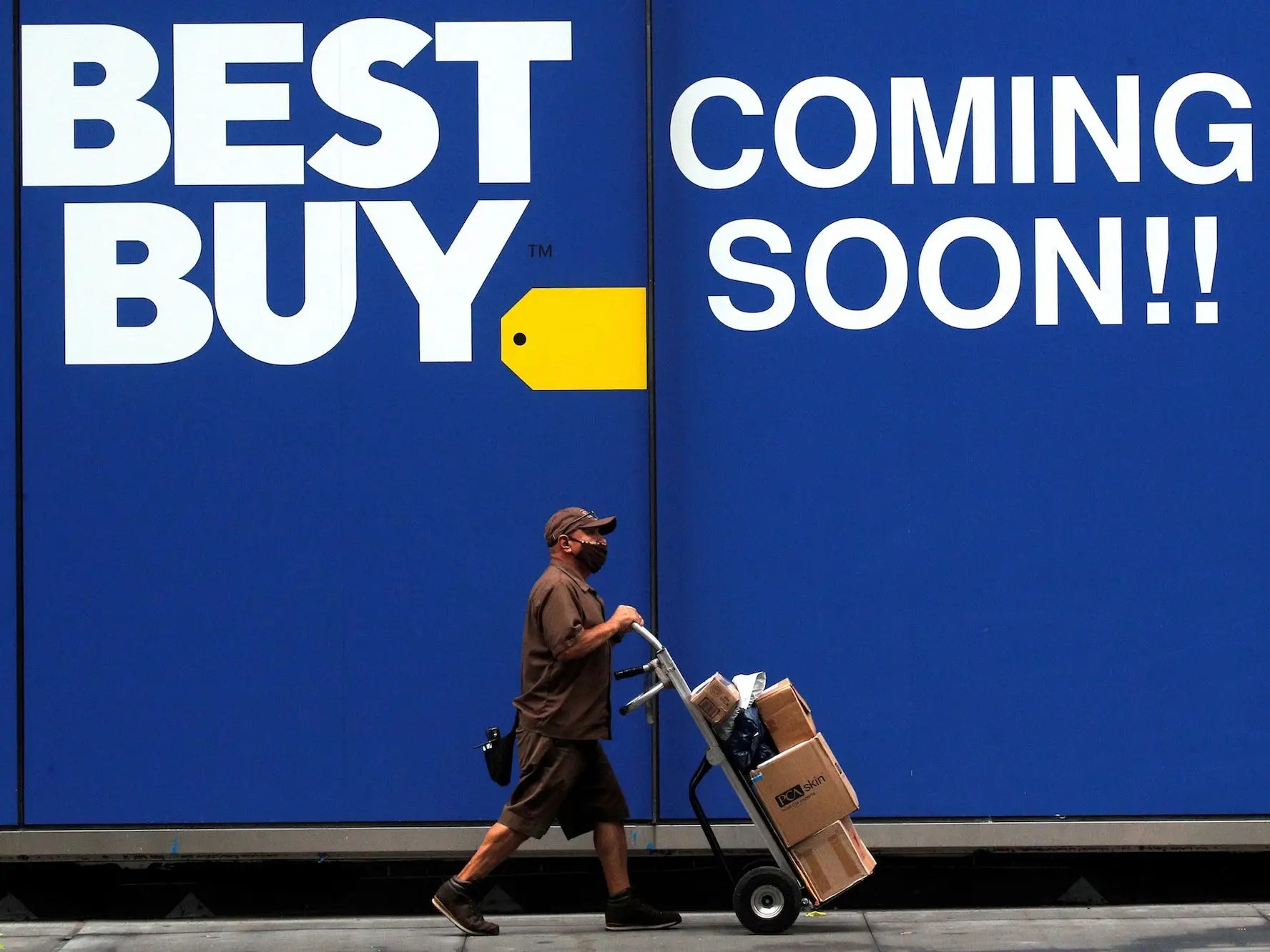 Best Buy Saw a 242 Surge in Online Sales, As Shoppers Turned to