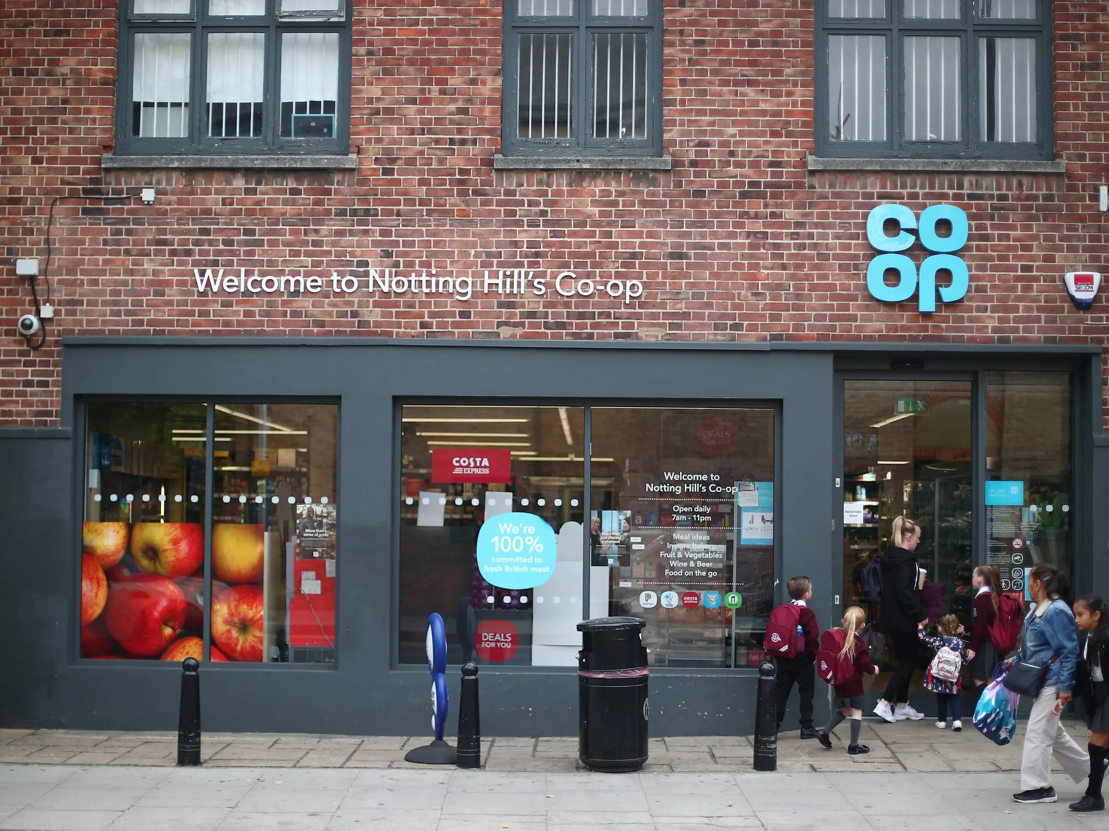 CoOp Supermarket Plans Green Expansion of Its UK Stores This Year