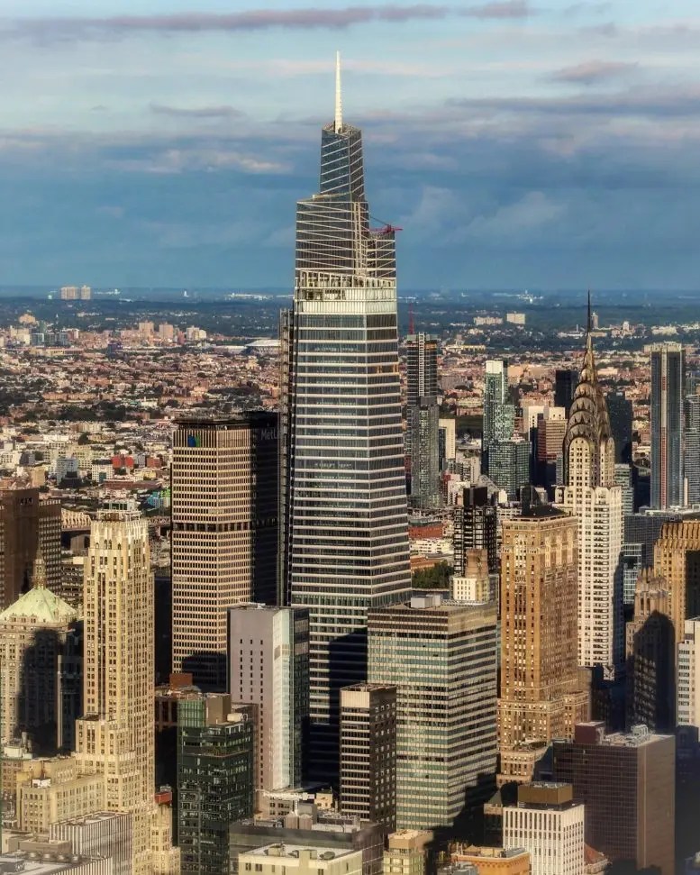 Take a look at the views from the secondtallest office building in New