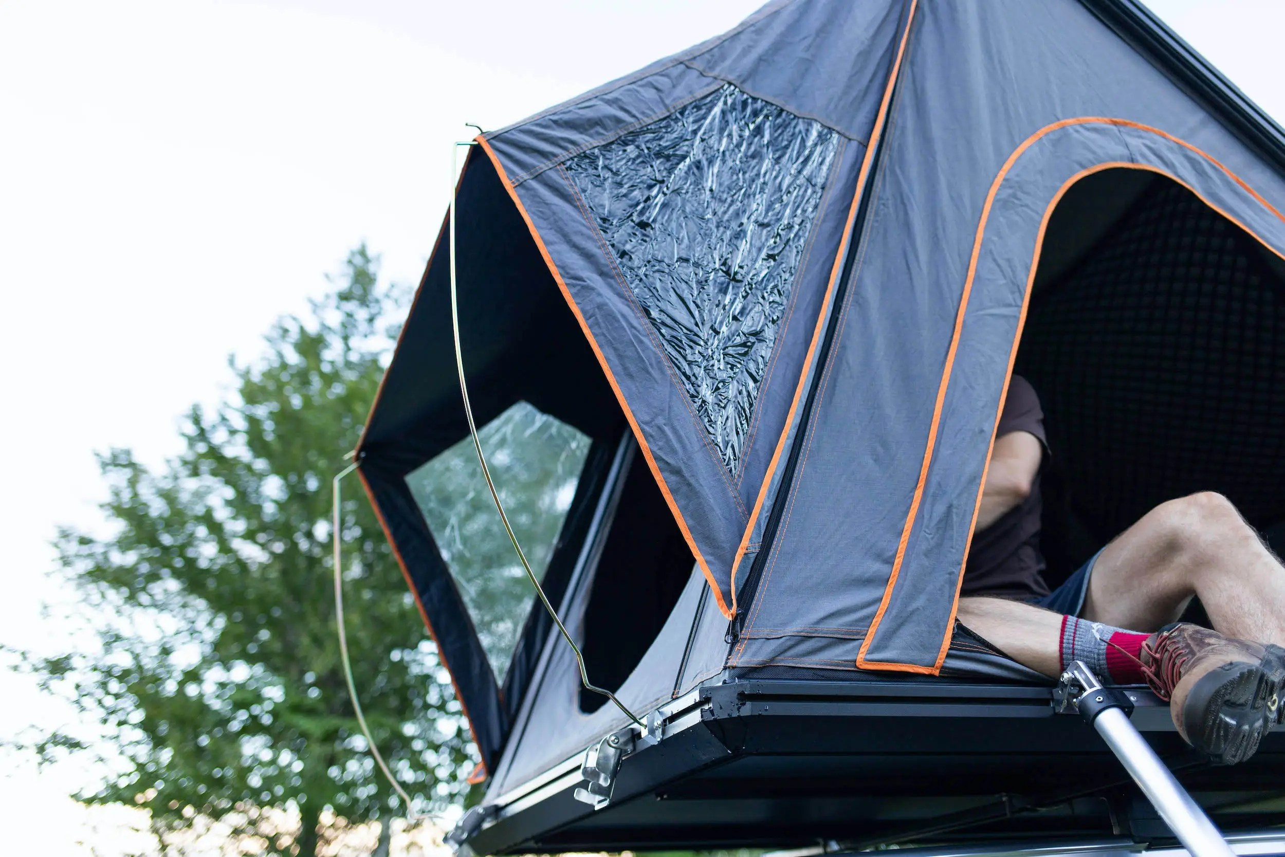 I slept in the Kia Telluride's optional 3,400 roof tent and it made