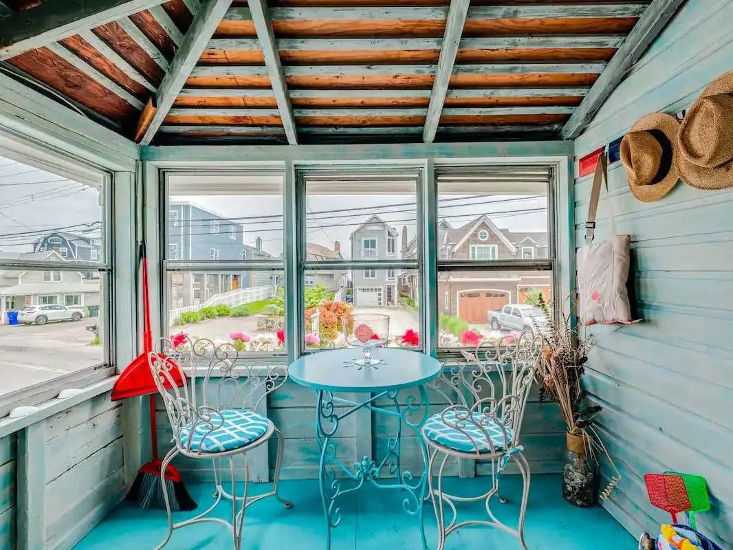 15 of the best Airbnbs in Connecticut, including beach cottages, cozy