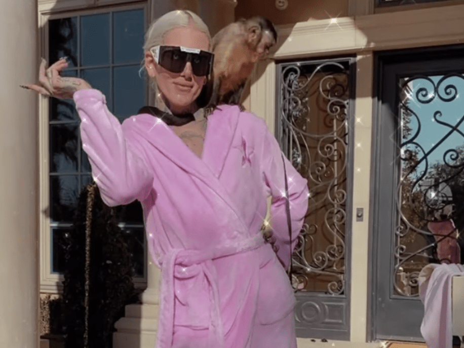 versace robe jeffree star,Save up to