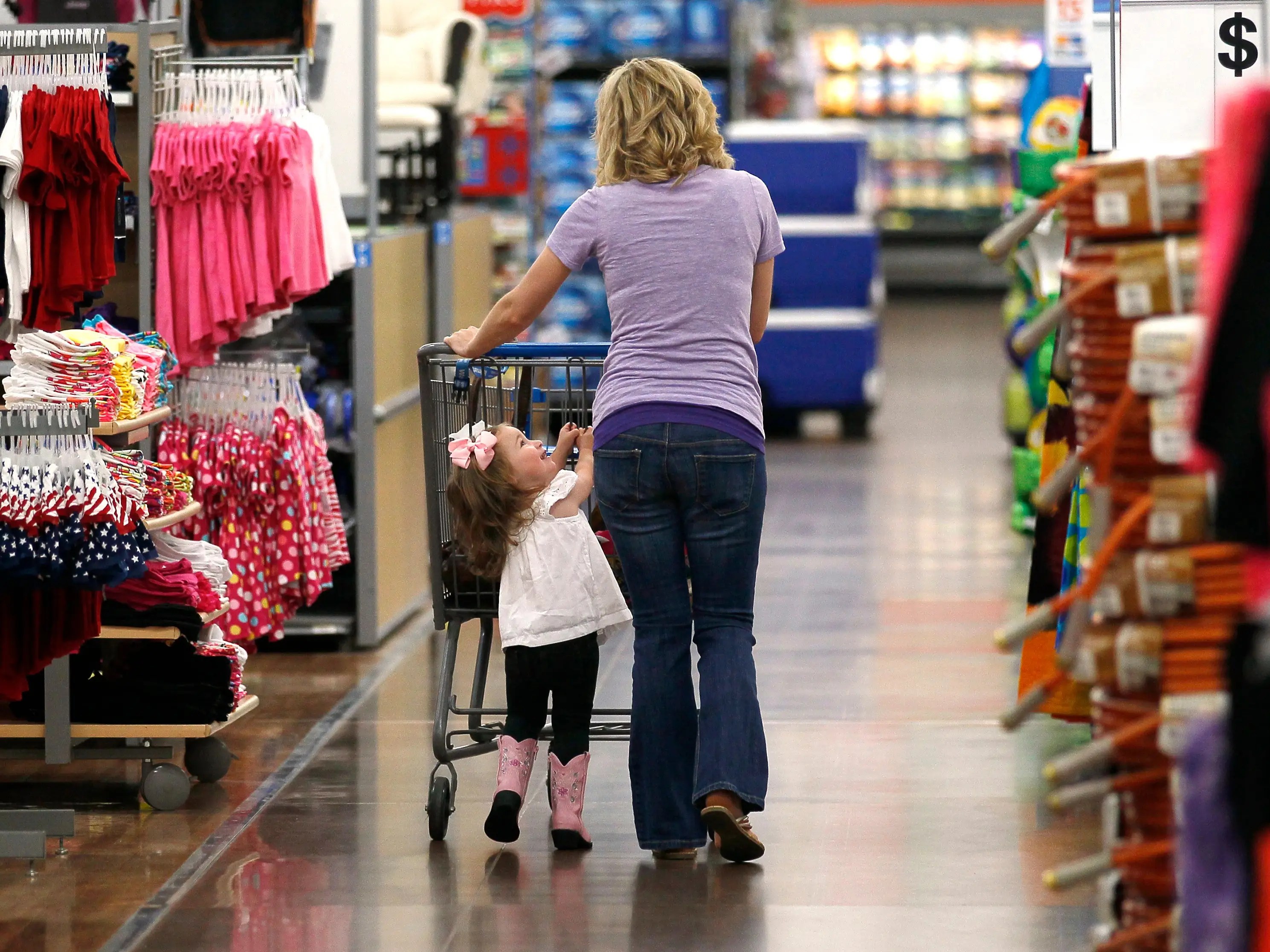 Walmart Loses Shoppers As Stimulus Dries up Business Insider