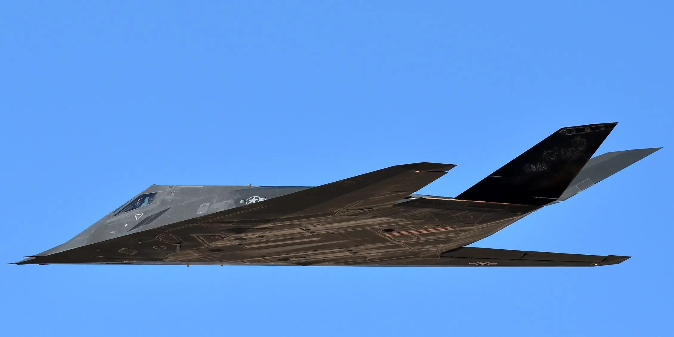 The US Air Force's 'retired' F117 stealth jet made another appearance