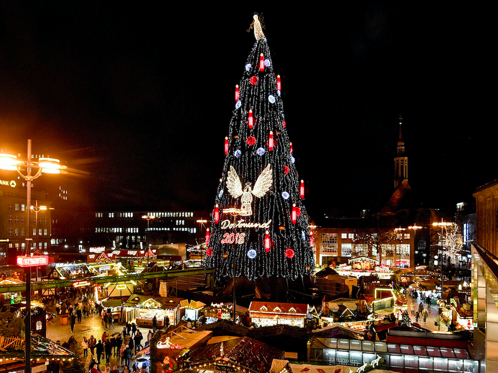 Beforeandafter photos show how the coronavirus pandemic emptied out