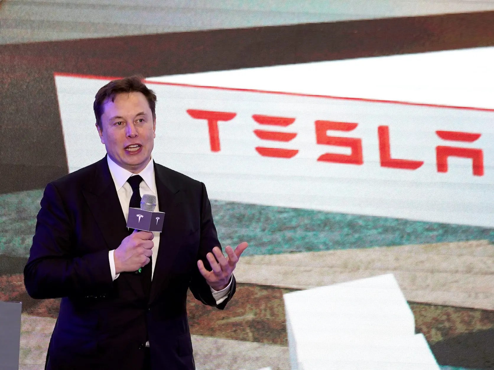 Musk Tesla Open to Potential Rival Merger, but Not 'Hostile Takeover' Business Insider