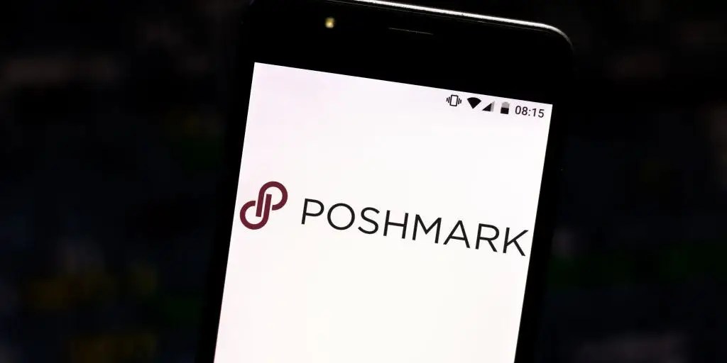 What Is Poshmark? How to Use the Online Marketplace