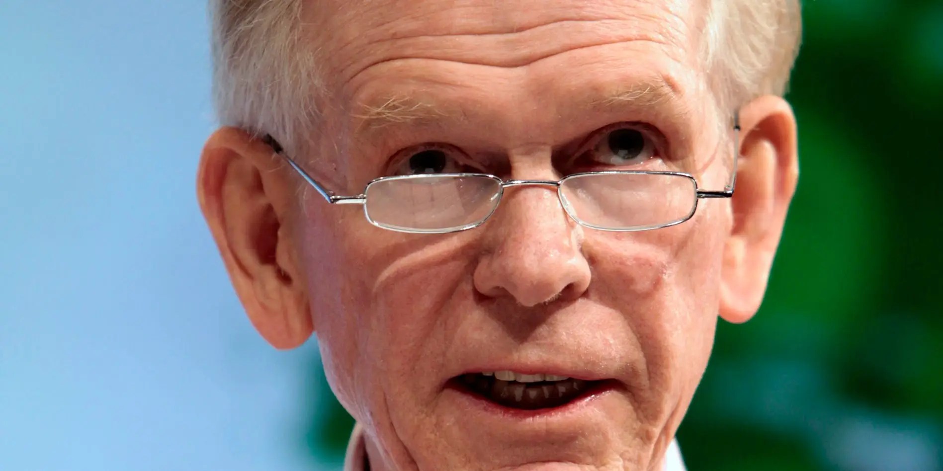 Legendary investor Jeremy Grantham says the stockmarket bubble could