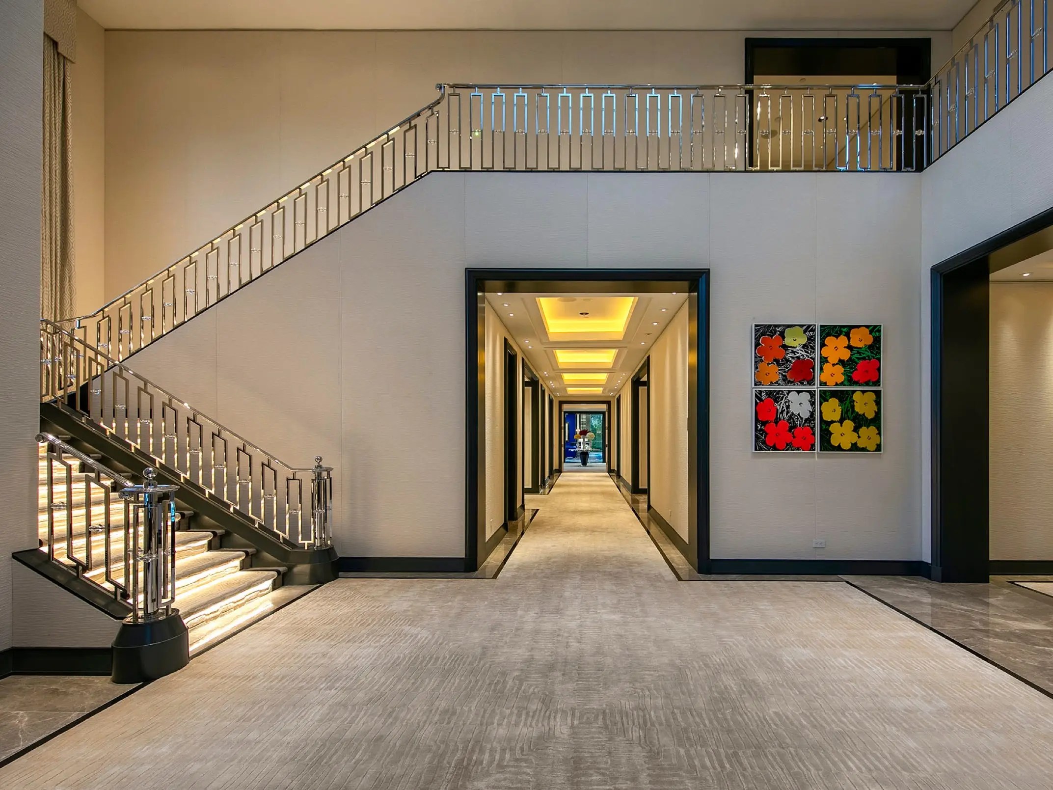 Billionaire casino mogul Steve Wynn just listed his Beverly Hills