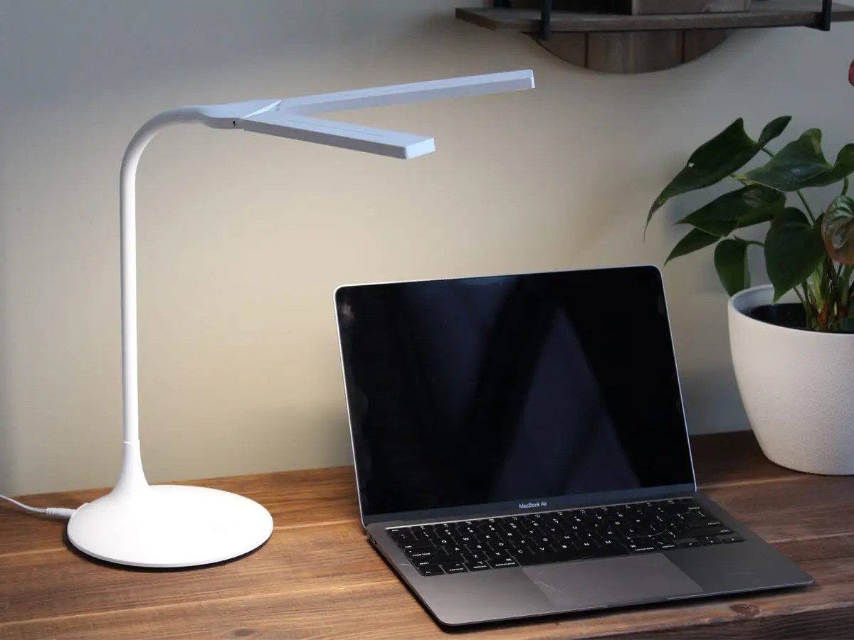 best lights for desk monitoring.solarquest.in