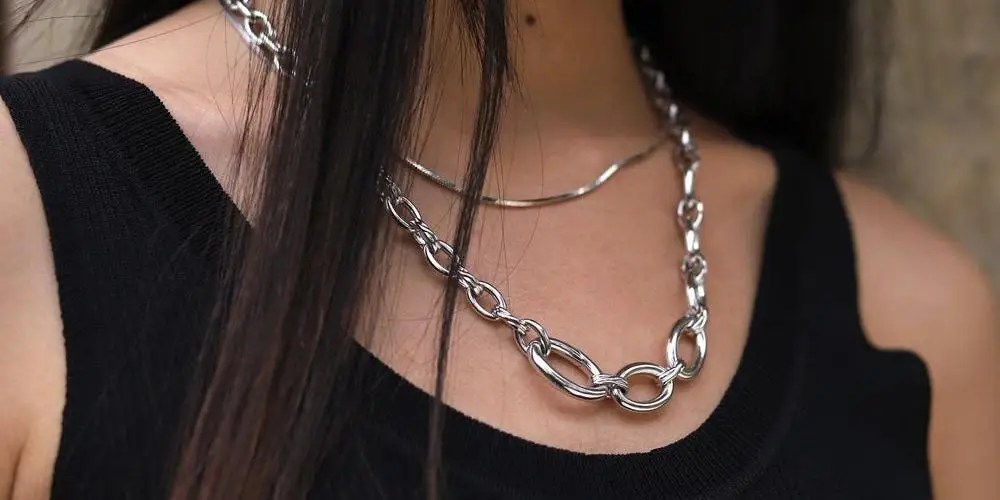 10 Best Places to Buy Silver Jewelry Online