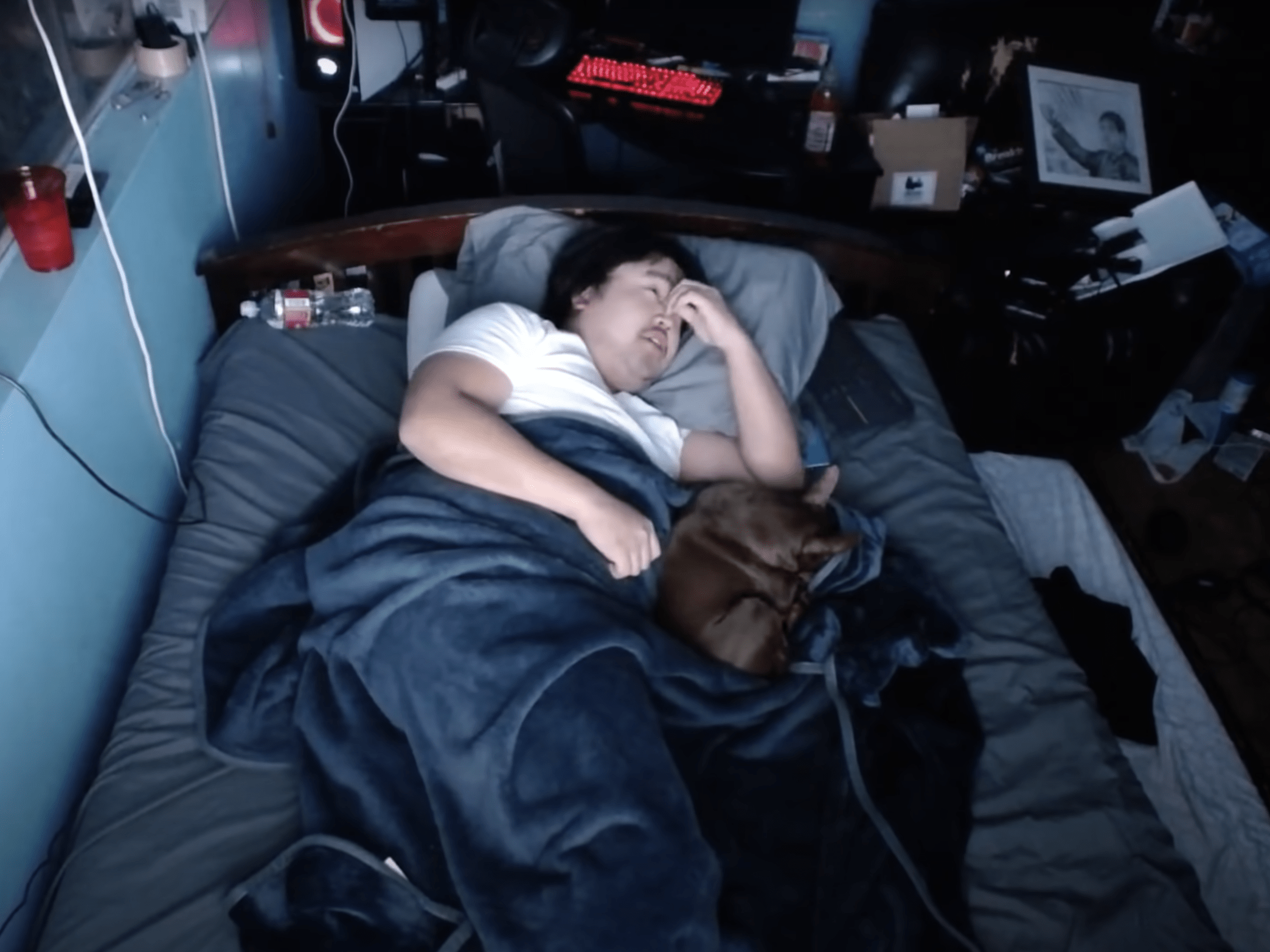 A Twitch streamer made 16,000 filming himself asleep and letting