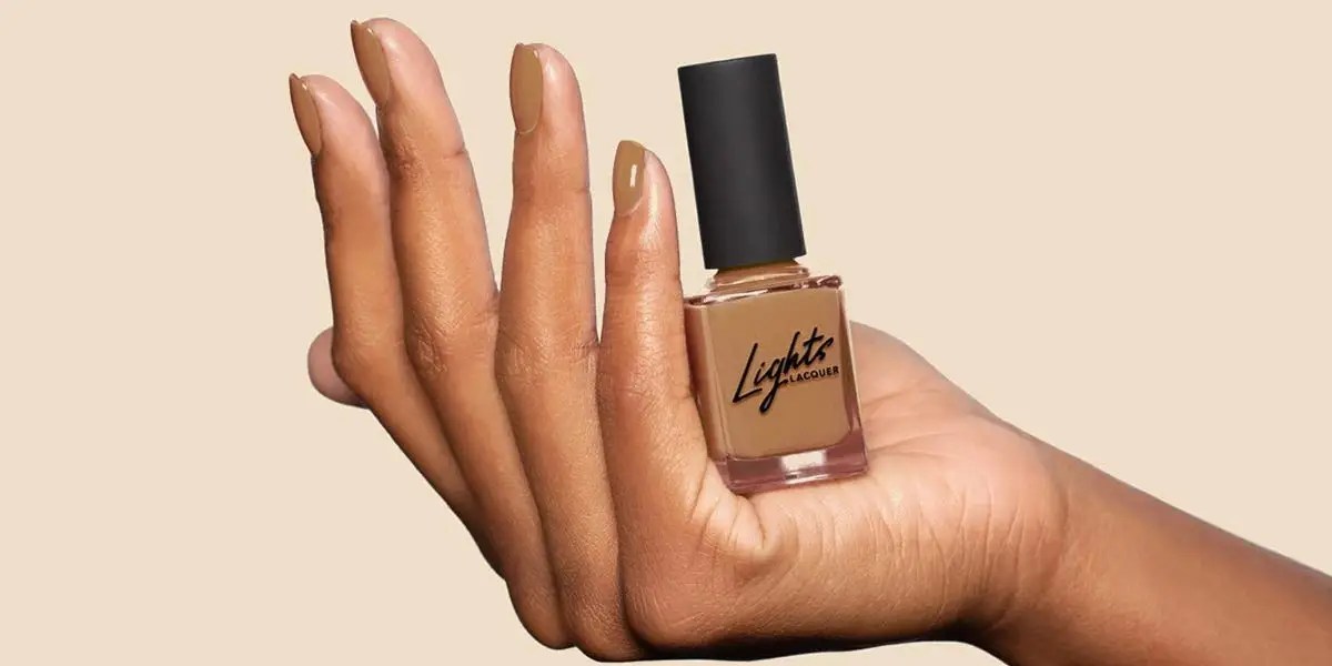 15 Best Wedding Nail Polish Colors for 2021