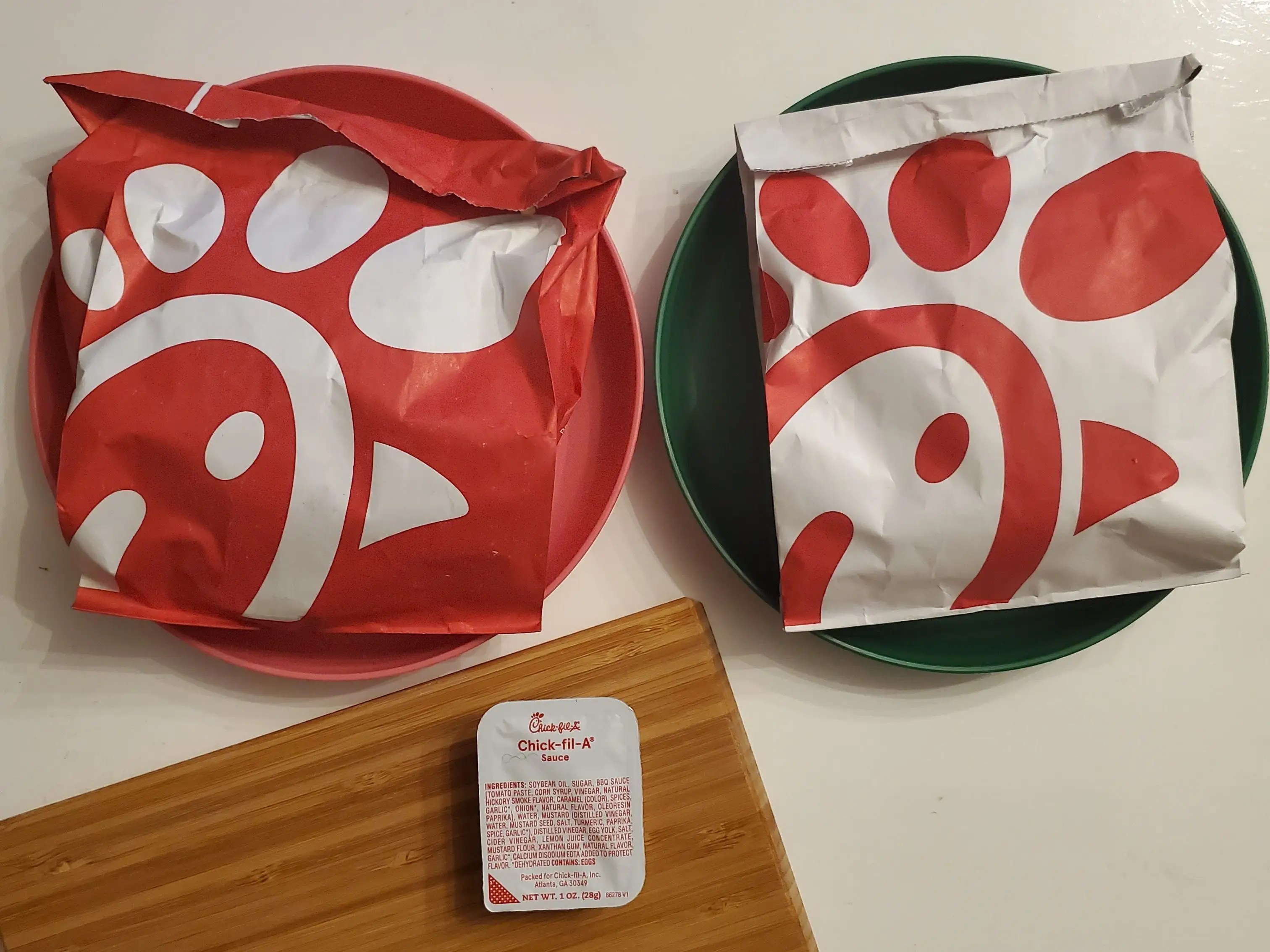 RANKING Trying Each Chicken Sandwich at ChickFila + Photos