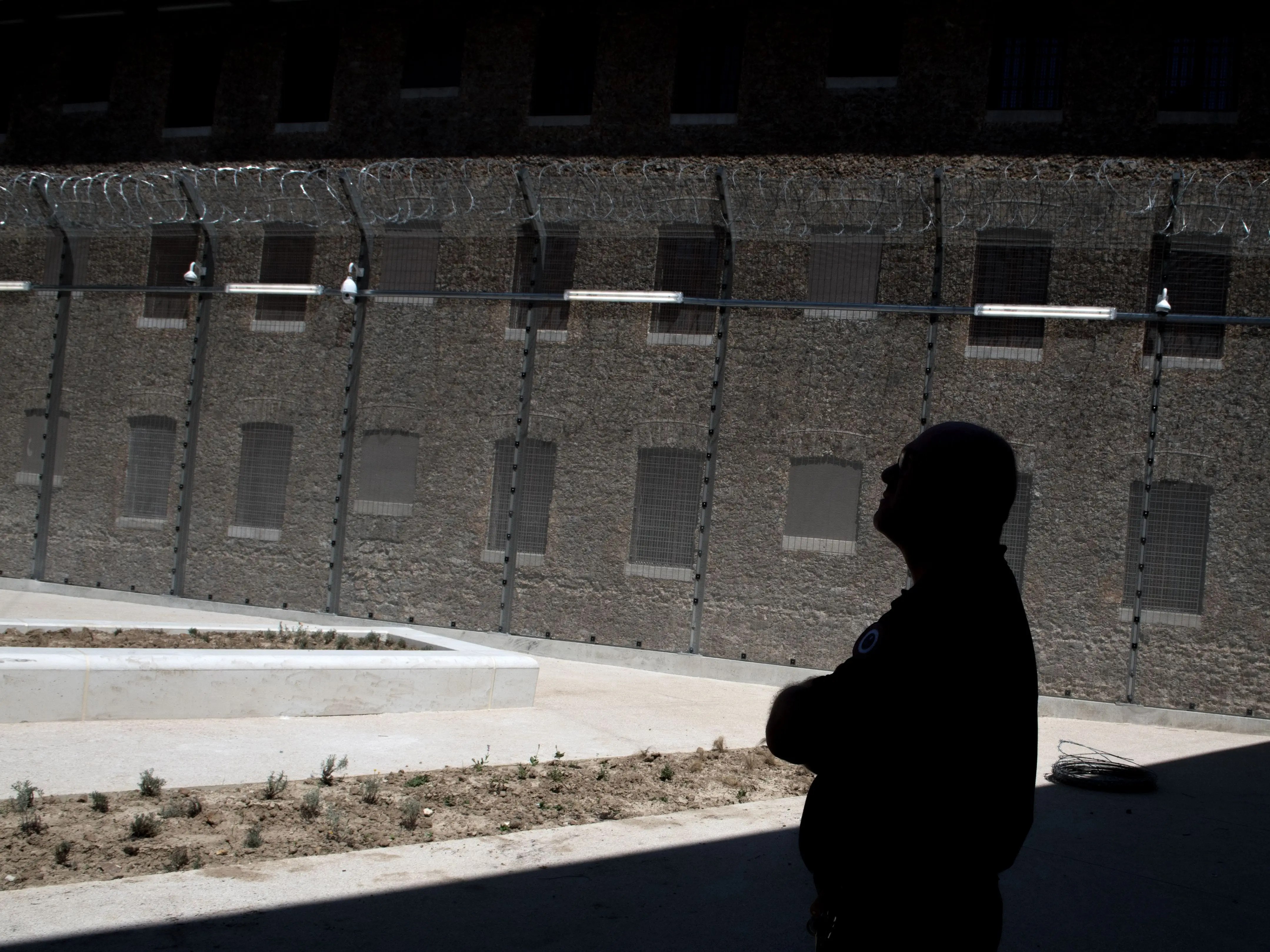 Arizona Software Glitch Kept Inmates Locked up, Shows Cost of IT Errors(03)