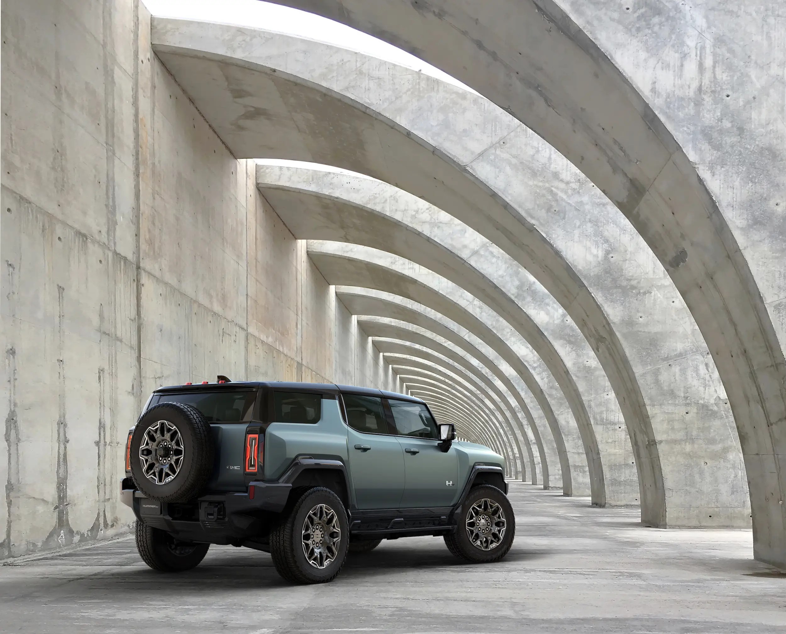 Gmc Upcoming Events 2023 GMC just unveiled its 100,000 Hummer EV SUV with 830horsepower that