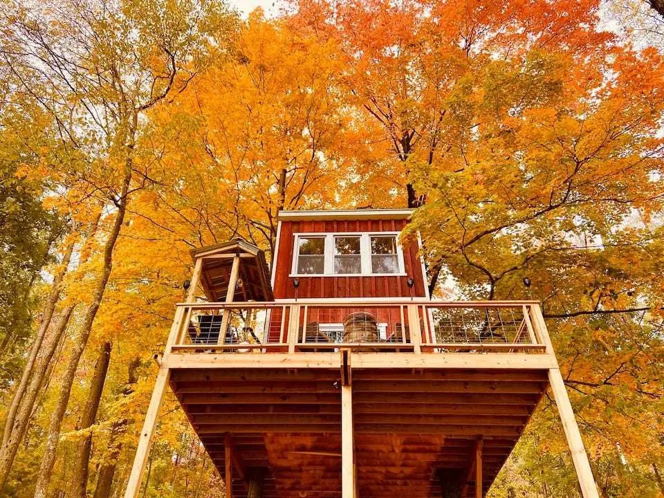 The 13 best Airbnbs in the Poconos, including a glamping yurt, an A