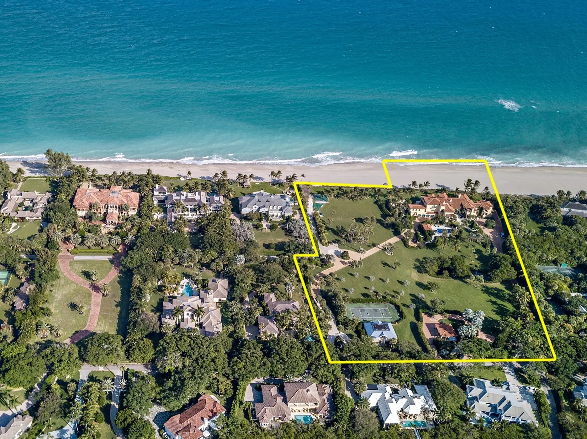 Inside Larry Ellison's new 80 million Palm Beach mansion, which sits in a highsecurity gated