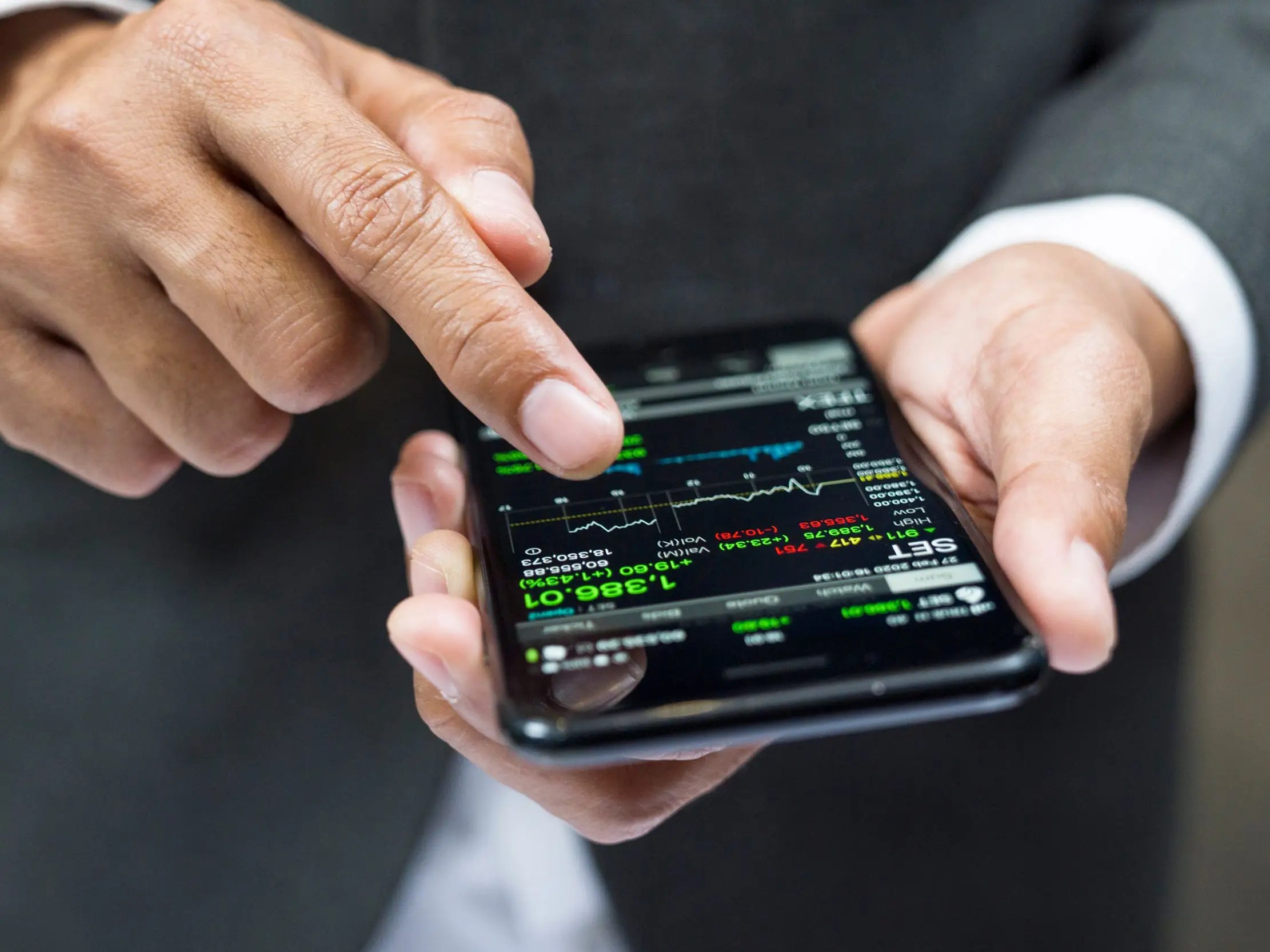 Sepekan Ipo Saham Clay Menanjak Tidak Wajar saham clay