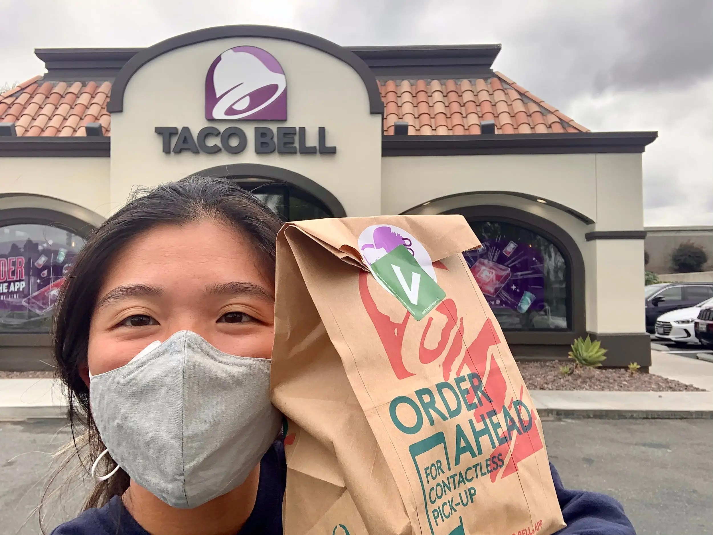 Review I Tried Taco Bell's New Cravetarian PastBased Meat Business