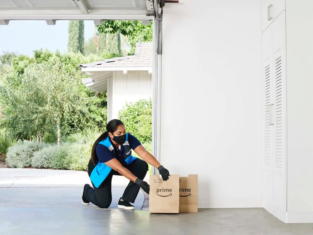 All Amazon Prime Grocery Shoppers Can Now Pick inGarage Delivery