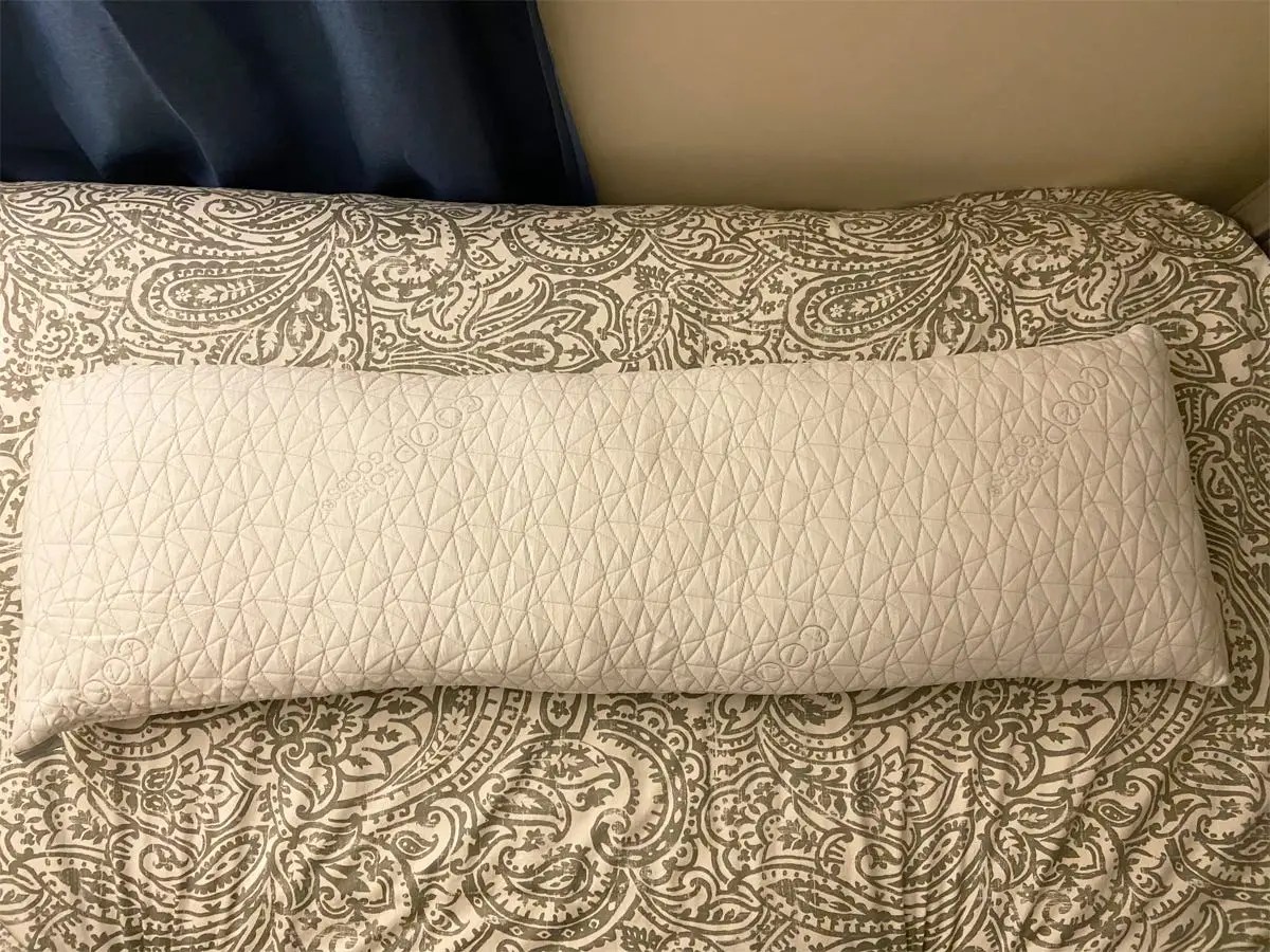 The 6 best body pillows of 2023, tested by a certified sleep coach