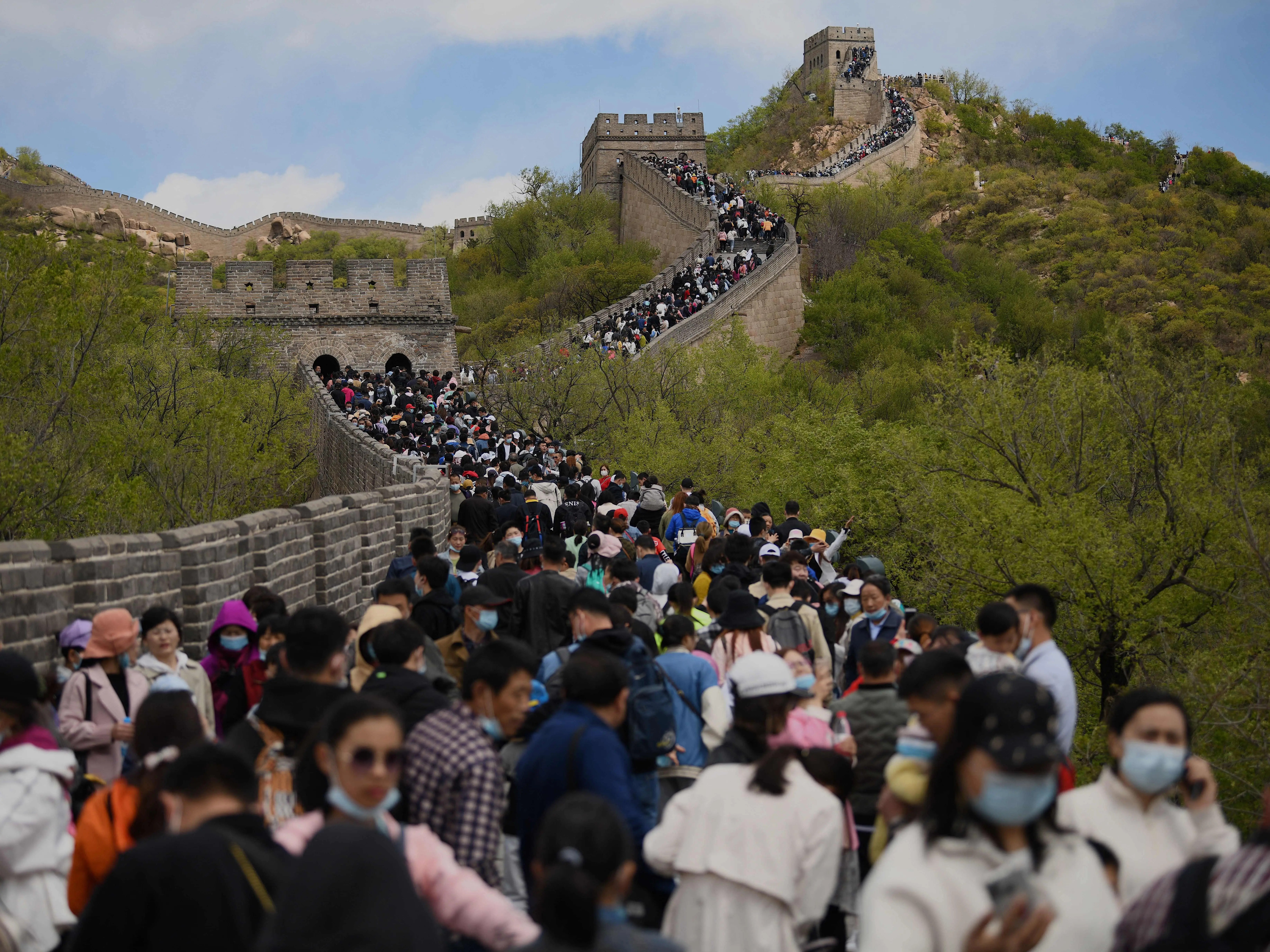 Photos Travelers Packing the Great Wall of China As Restrictions Ease