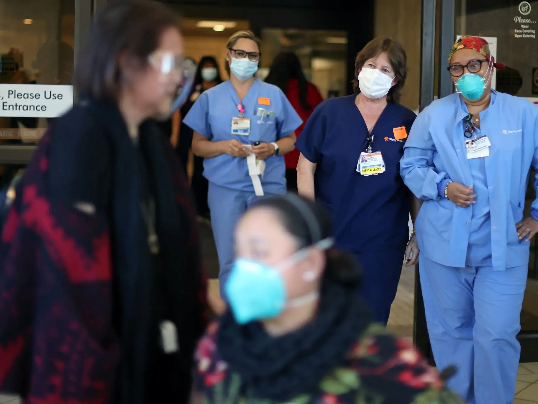How Much Money Do People Who Work In Hospitals Make?