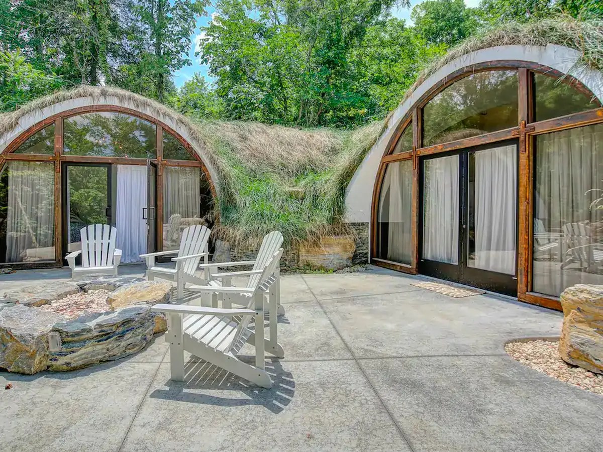 25 seriously cool Airbnbs in the US, from a futuristic UFO in Joshua