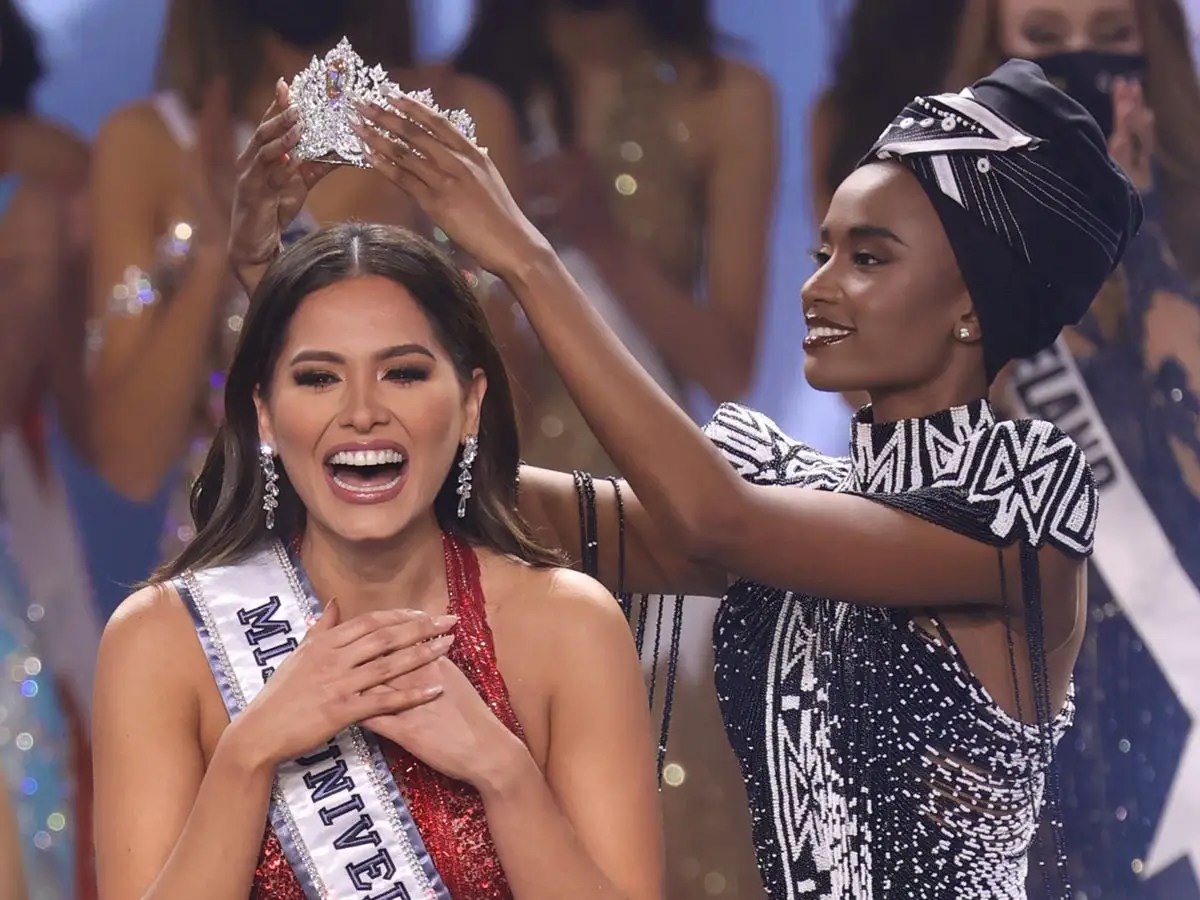 Photos show the emotional moment Miss Mexico Andrea Meza was crowned