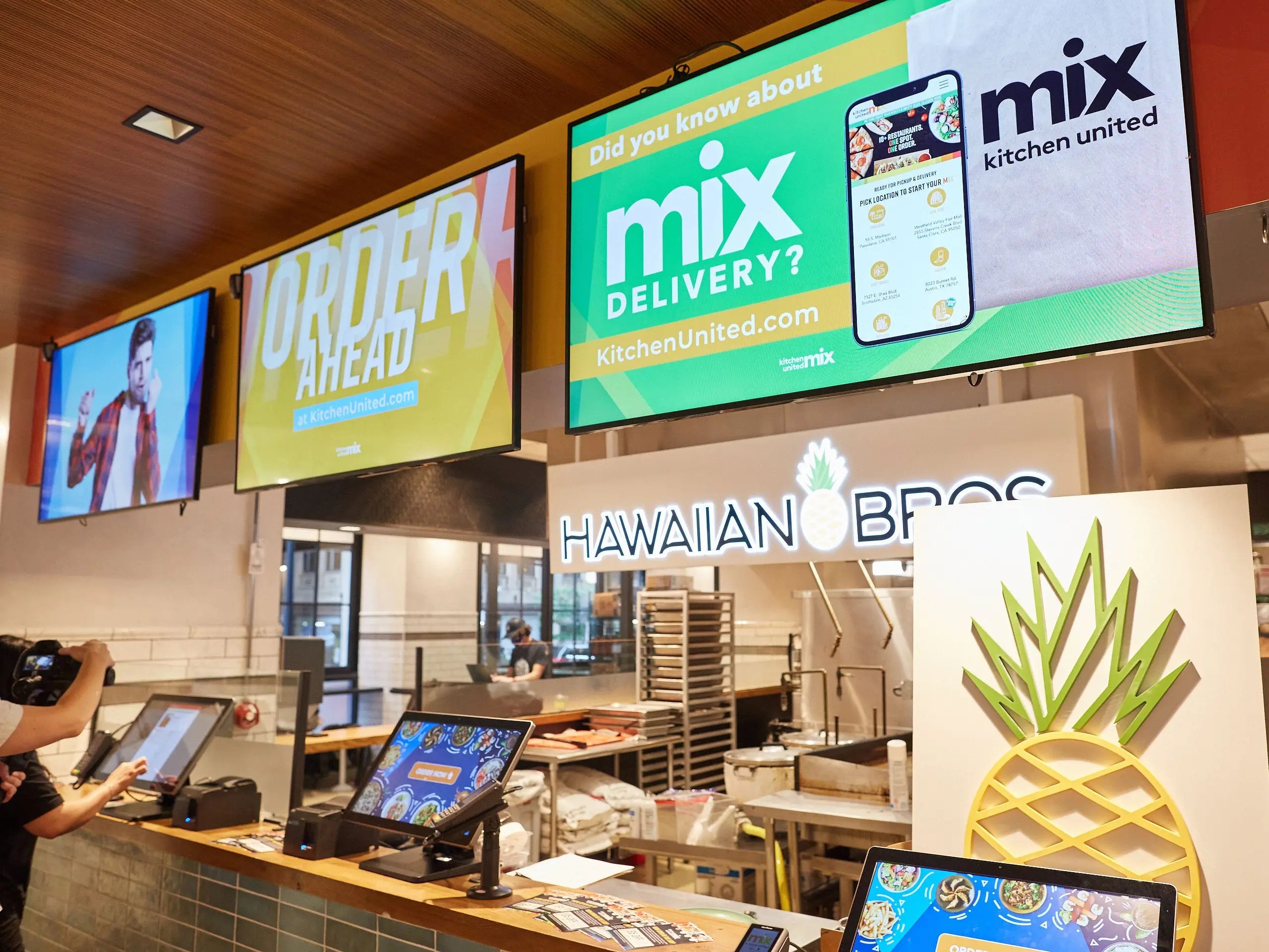 Ghost Kitchens Like CloudKitchens, Kitchen United Are Trying Food Halls