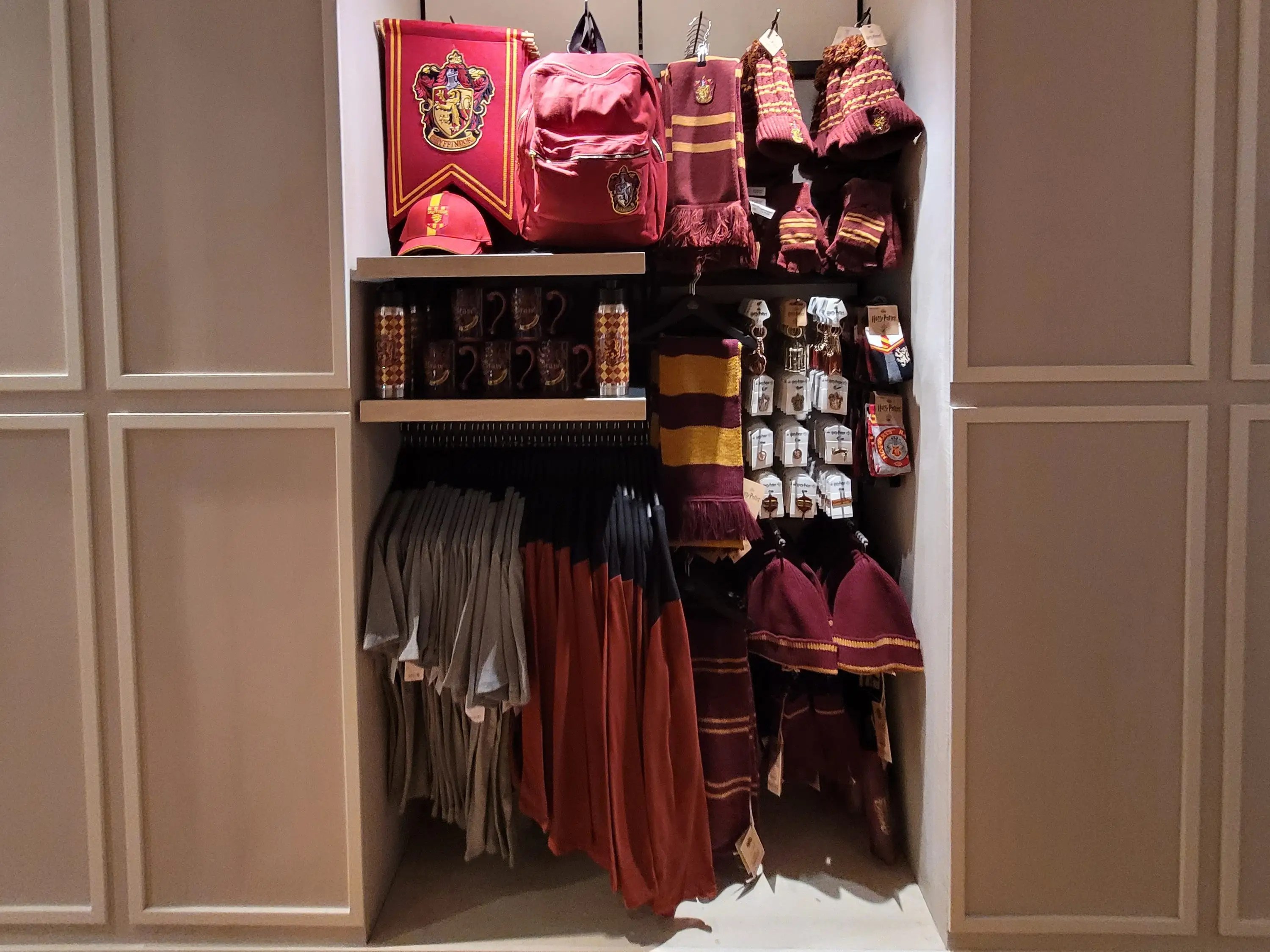 Photos: Inside Biggest 'Harry Potter' Store In The World + Review